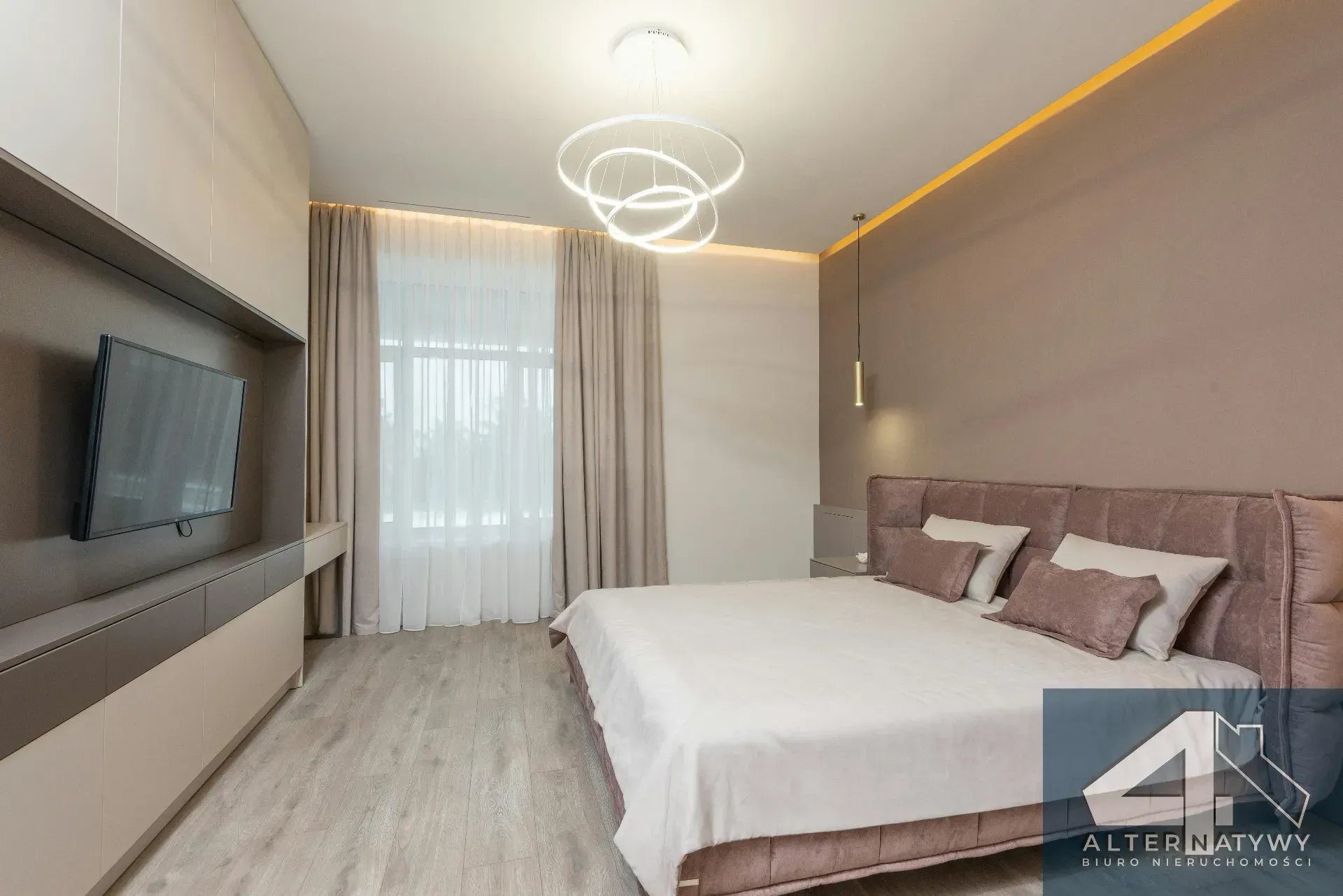 3-pokoje+kuchnia+balkon, ul.Myśliwska, 66m 4