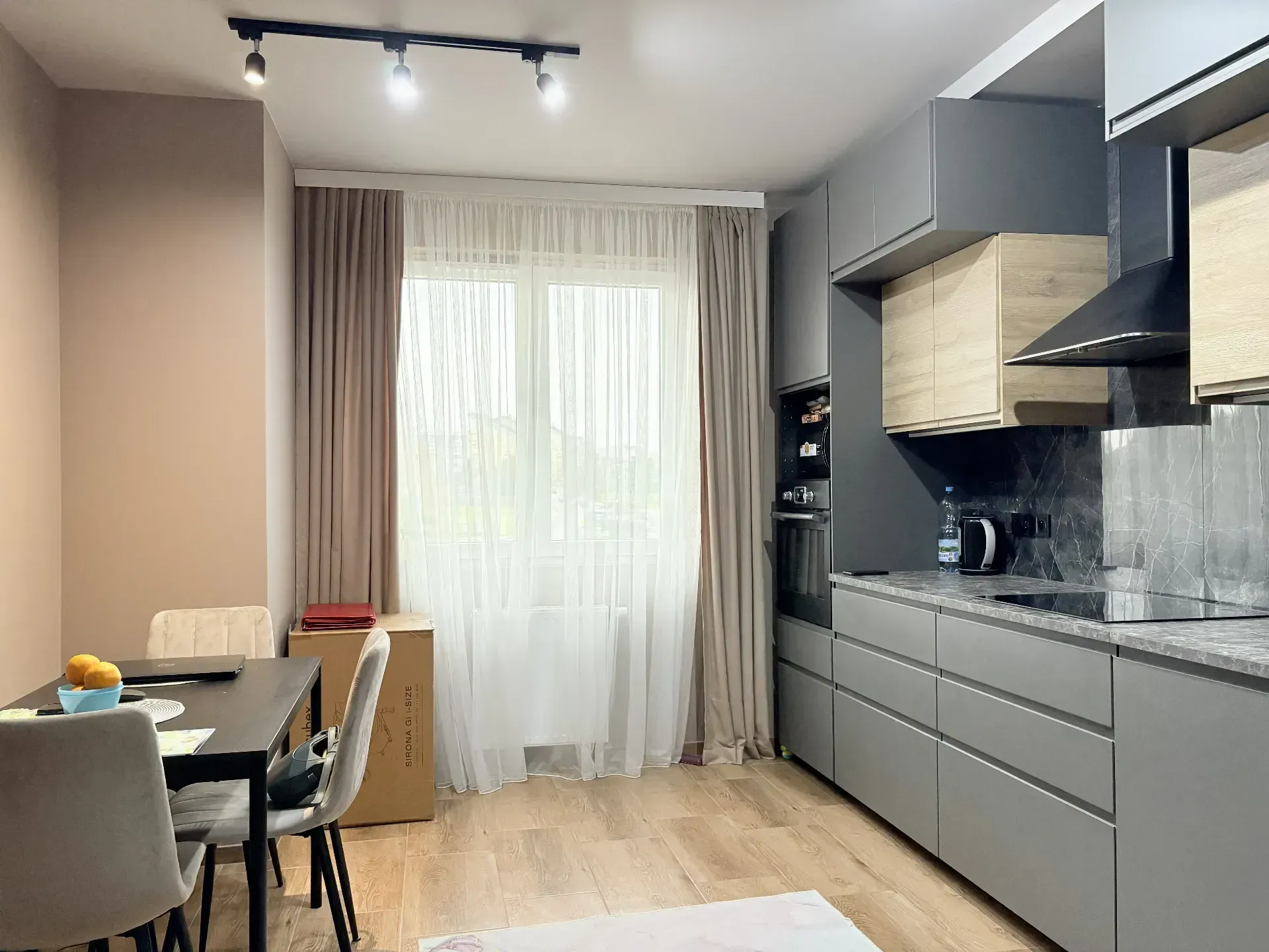 Nowe wykończone mieszkanie Kurdwanów 1