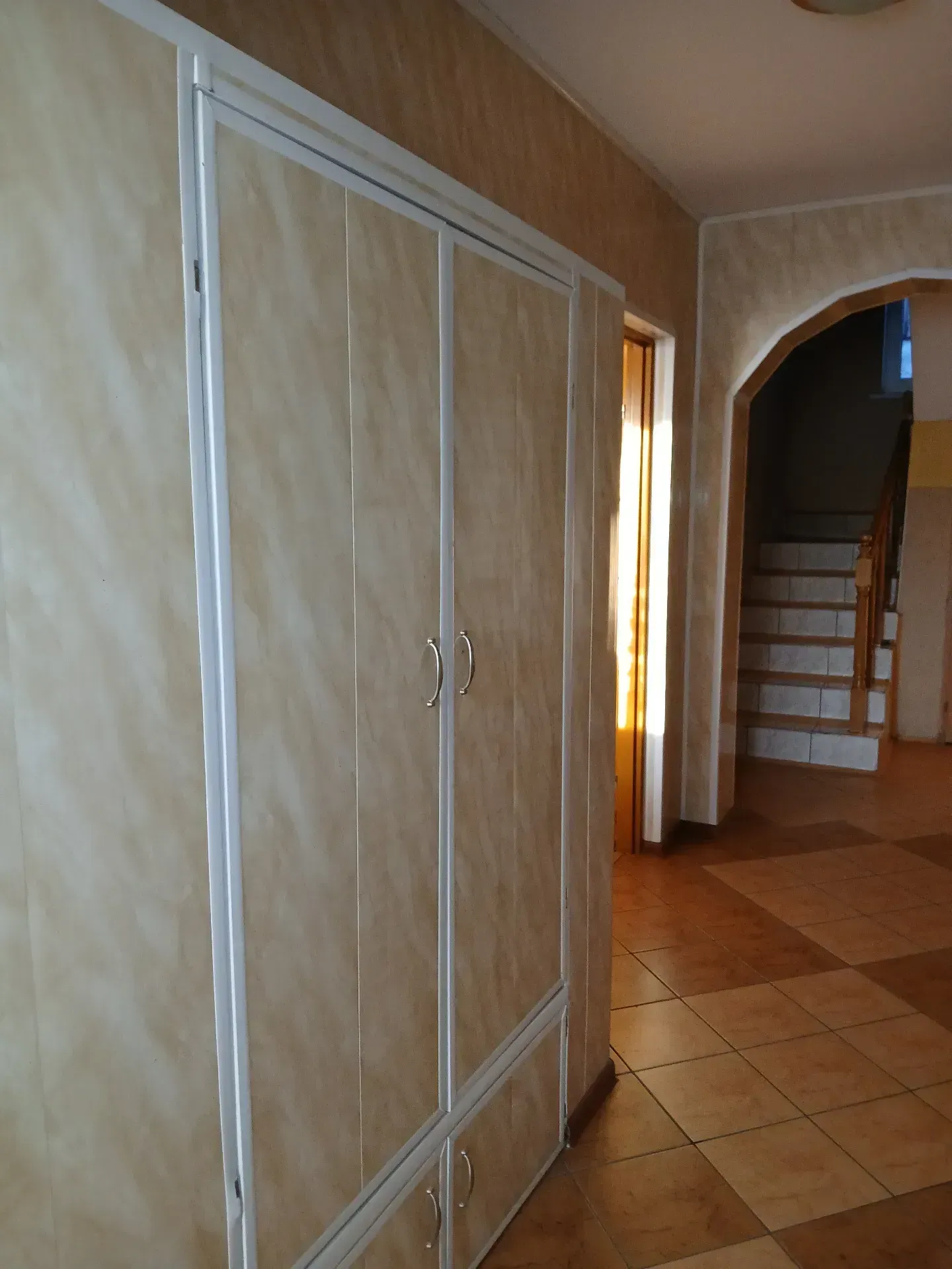 Okazja. Nowy dom, gospodarstwo 8,5ha 10