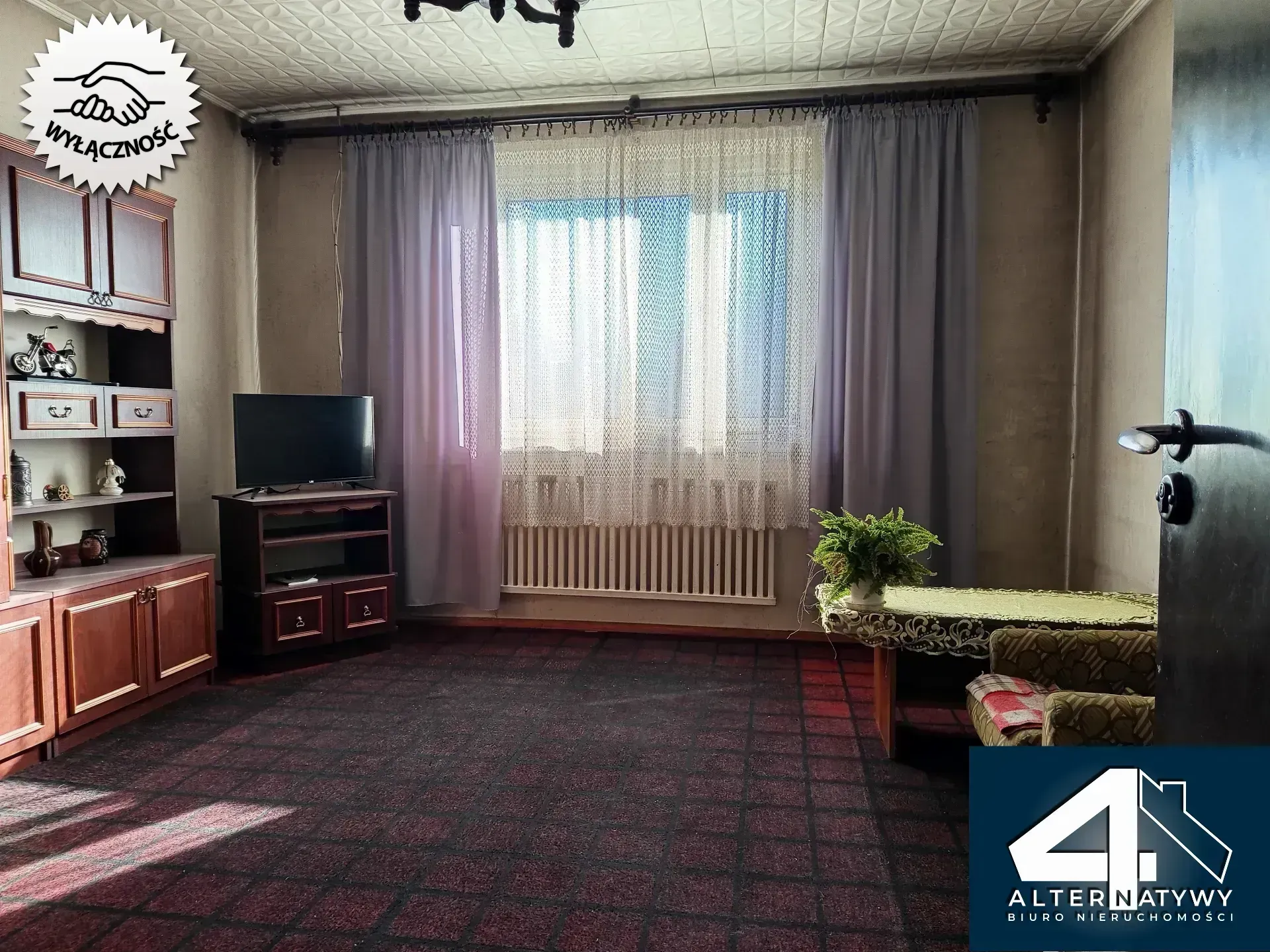 Urokliwy dom jednorodzinny z ogrodem. 23