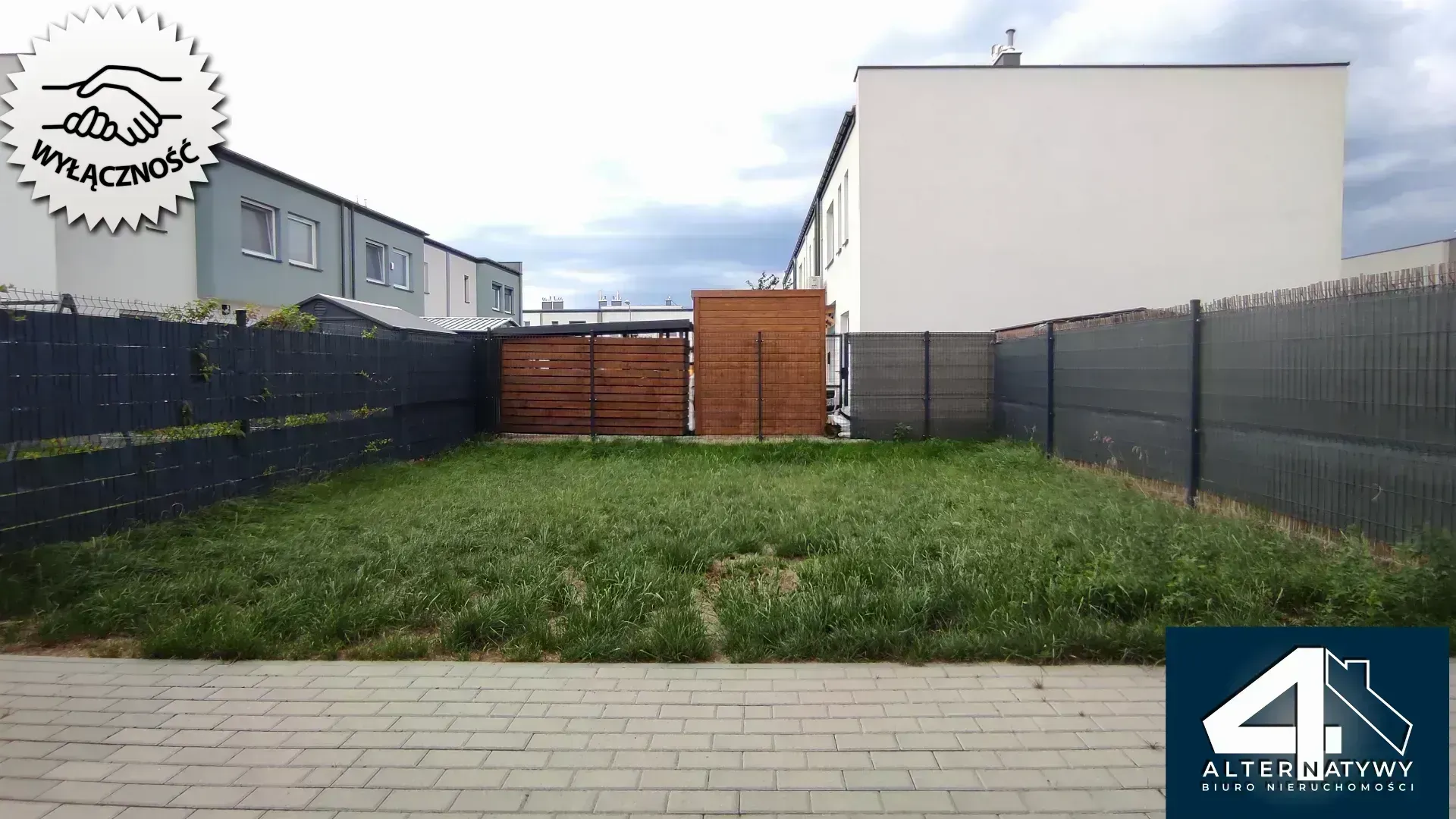 z 4 sypialniami - bardzo bliskie okolice Łodzi. 14