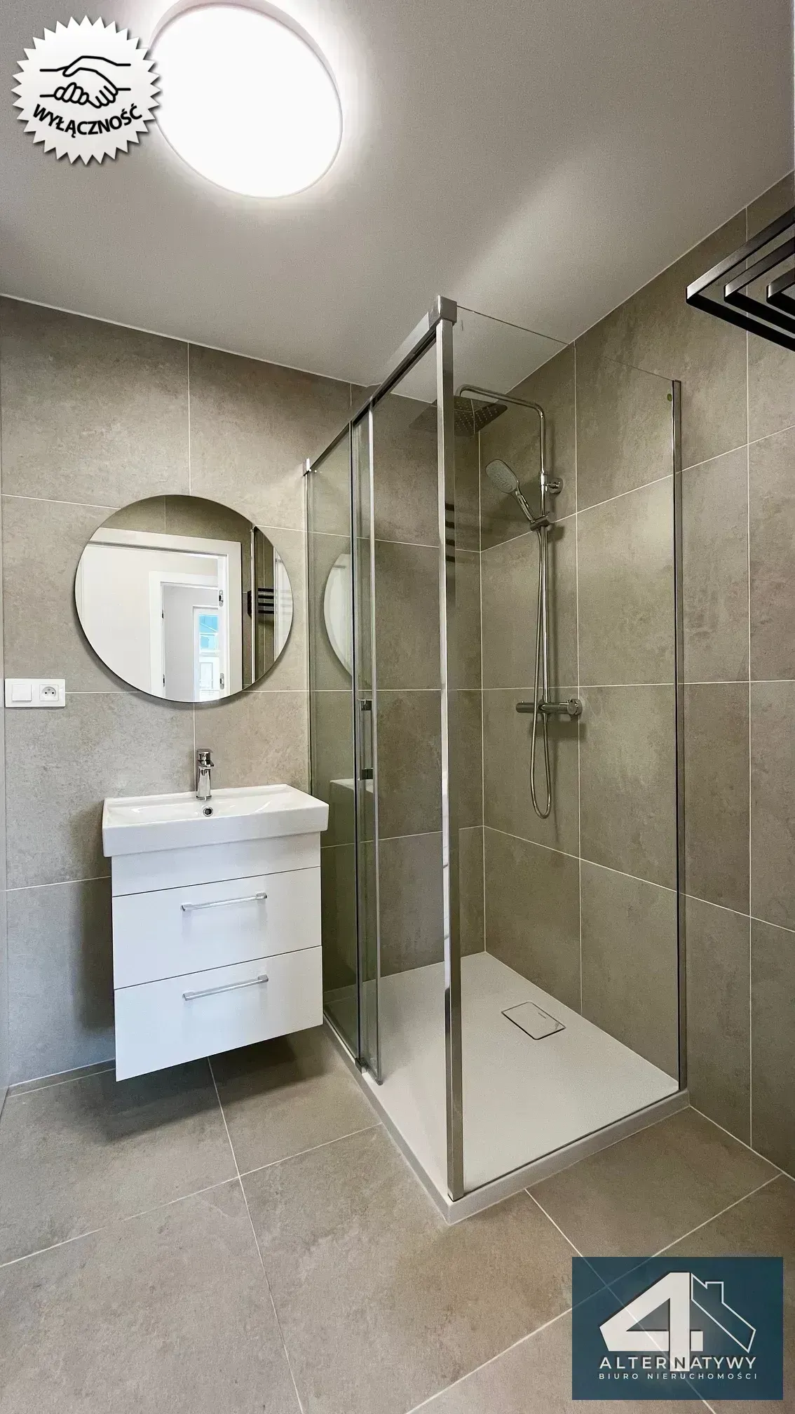 Nowe M3 w cichej okolicy, standard premium 7