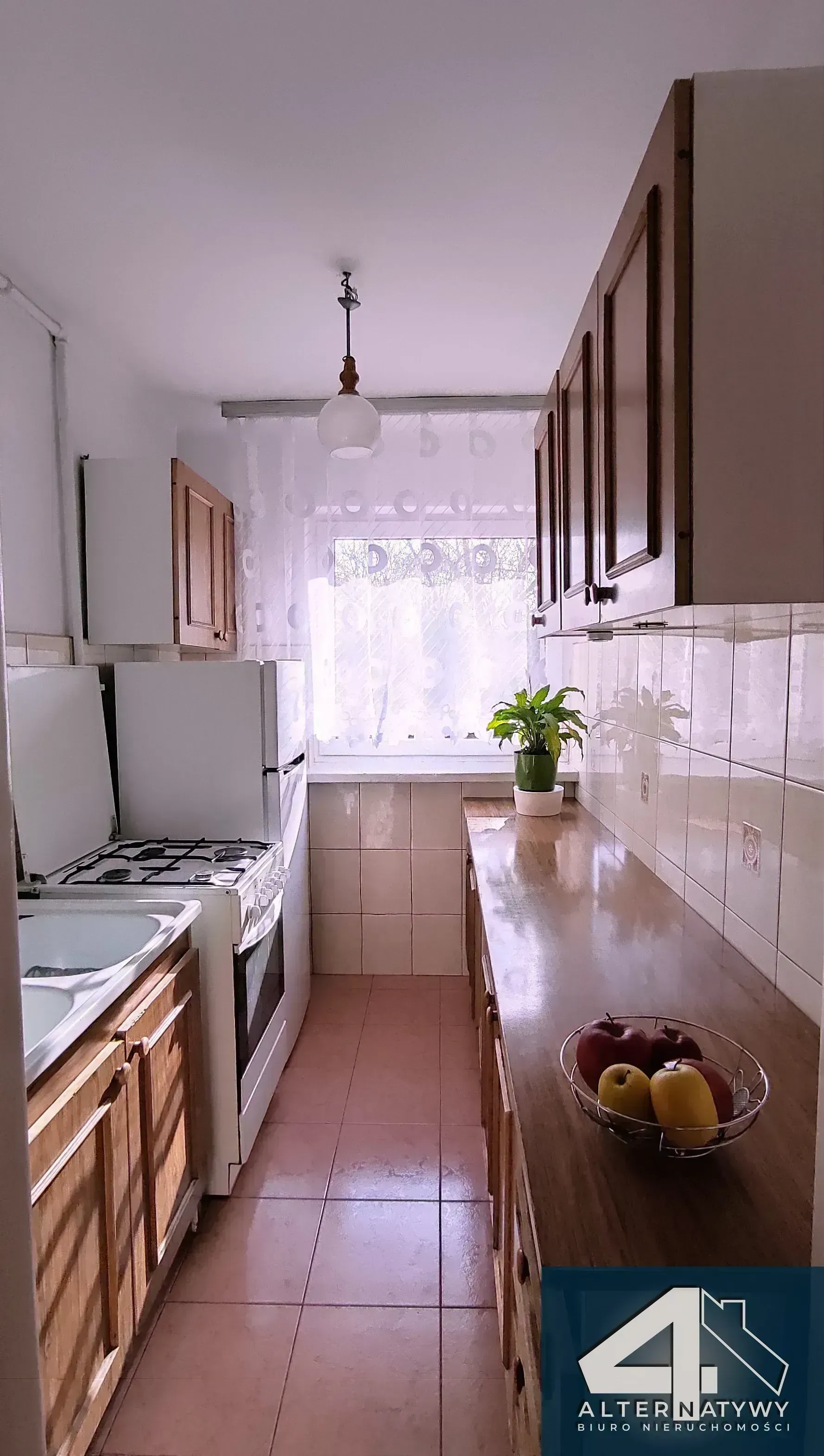 Świetnie skomunikowane, w pobliżu parku 7