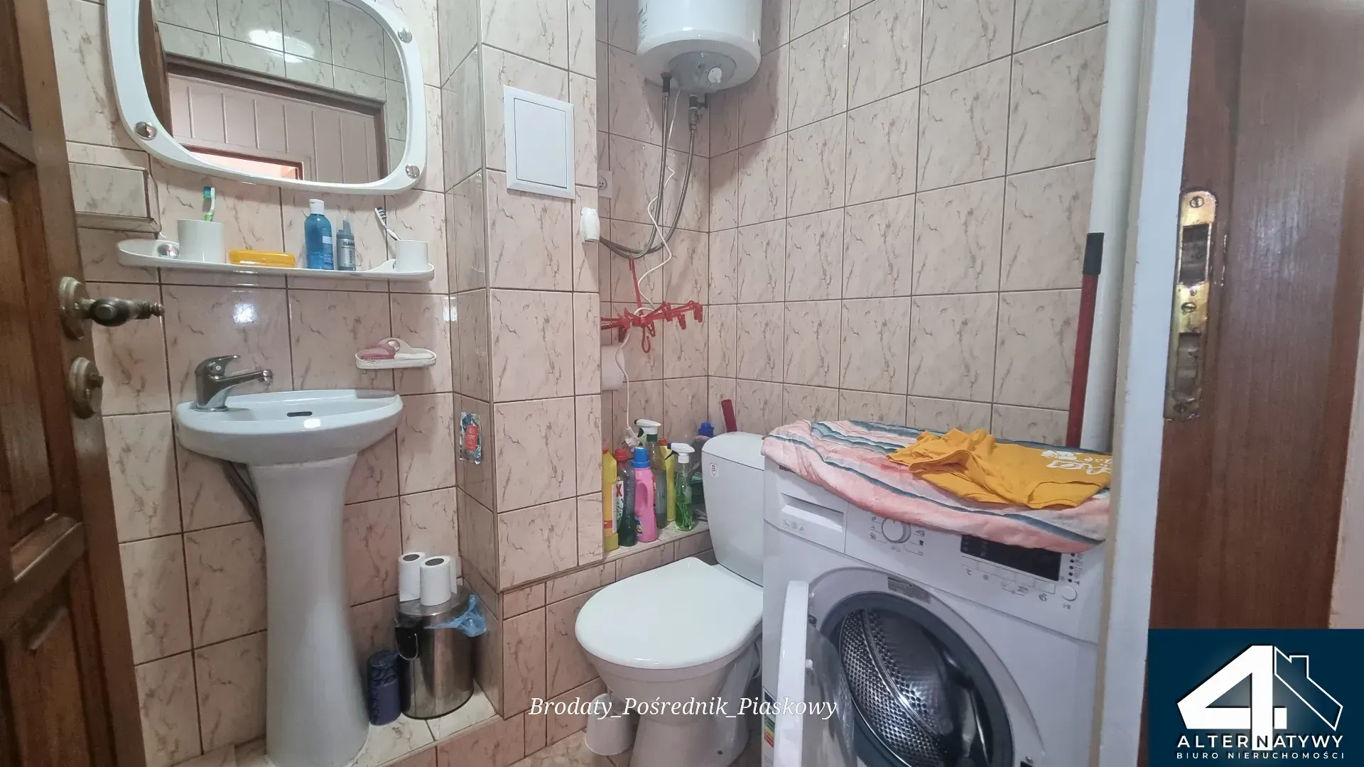 M3 przy Basenie Wodnik 7