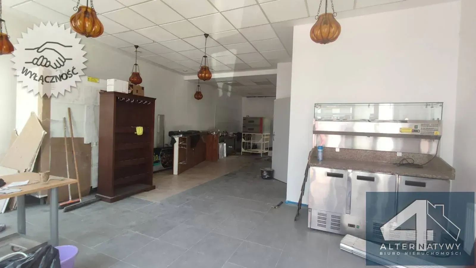 Lokal z witryną i parkingiem, Lwowska 190 m2 3