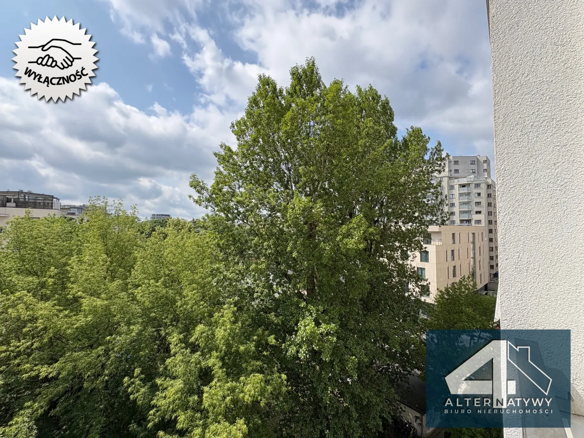 Wygodne życie w centrum Mokotowa 16