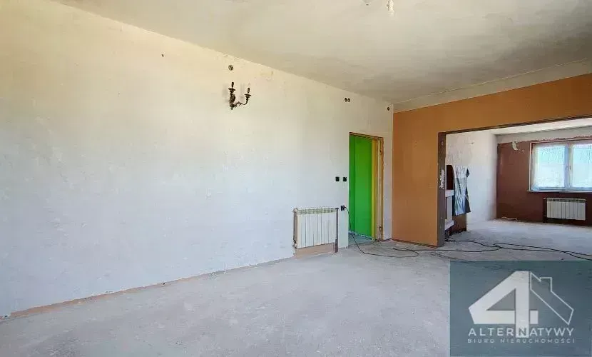 Dom + 2 duże garaże idealne pod firmę! 9