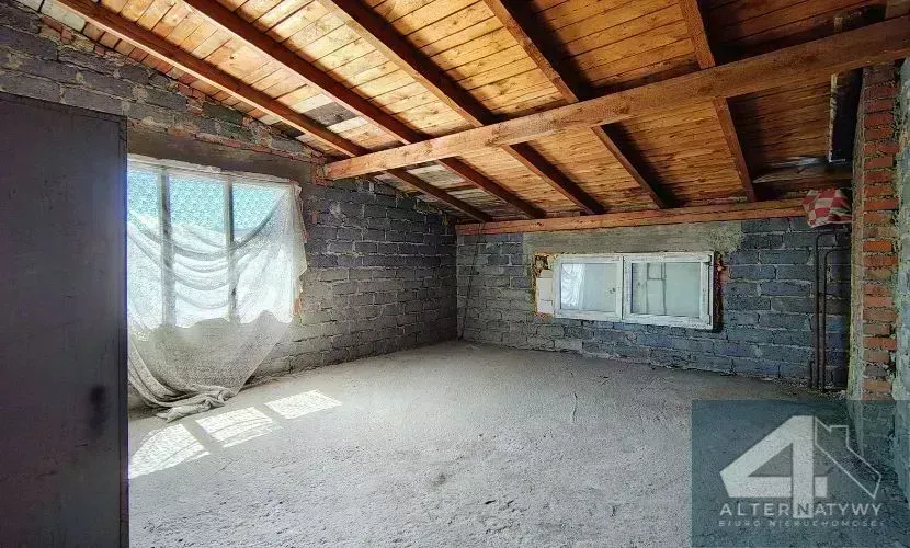 Dom + 2 duże garaże idealne pod firmę! 17