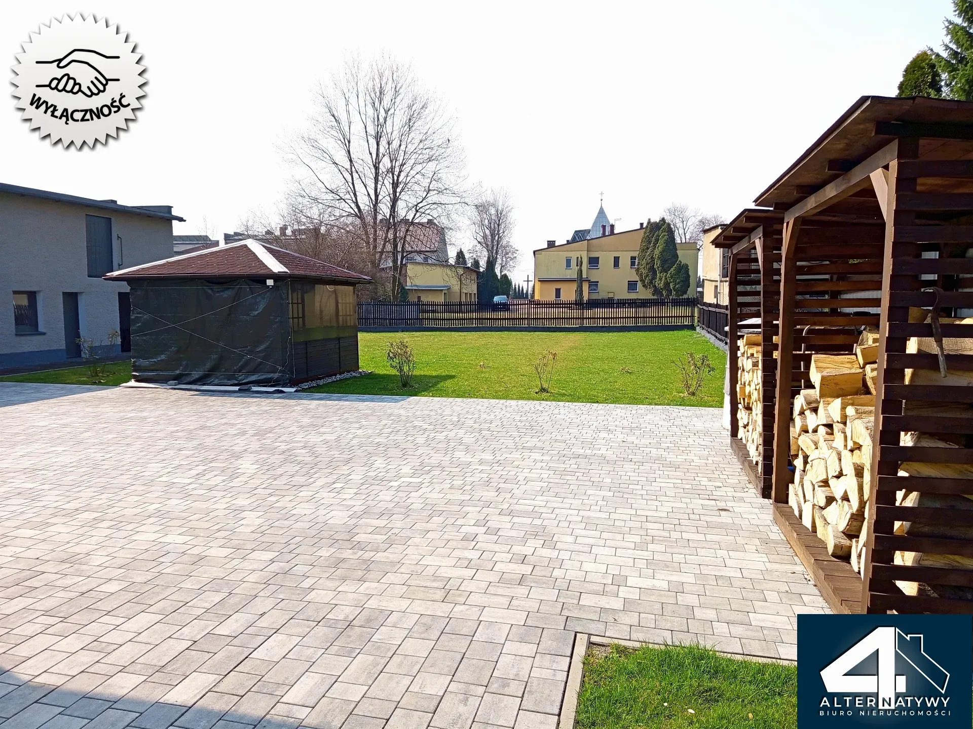 Dom jednorodzinny  z ogrodem w Bieruniu. 29