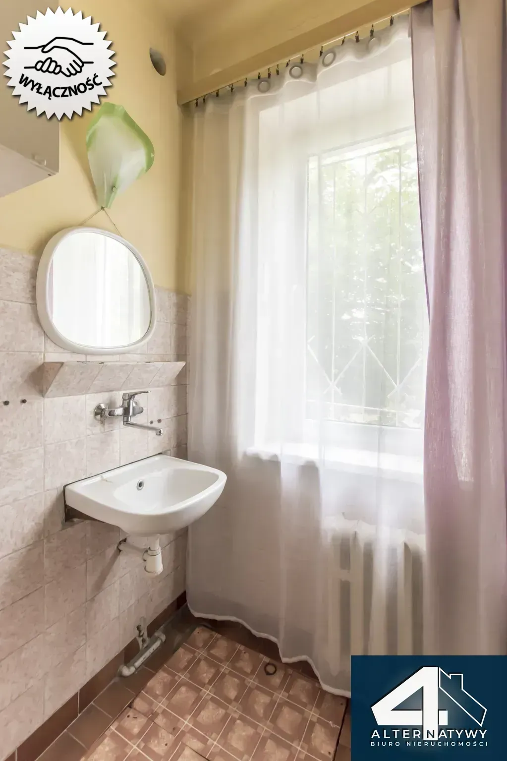 Duży dom dla 2 rodzin z ogromnym potencjałem! 26