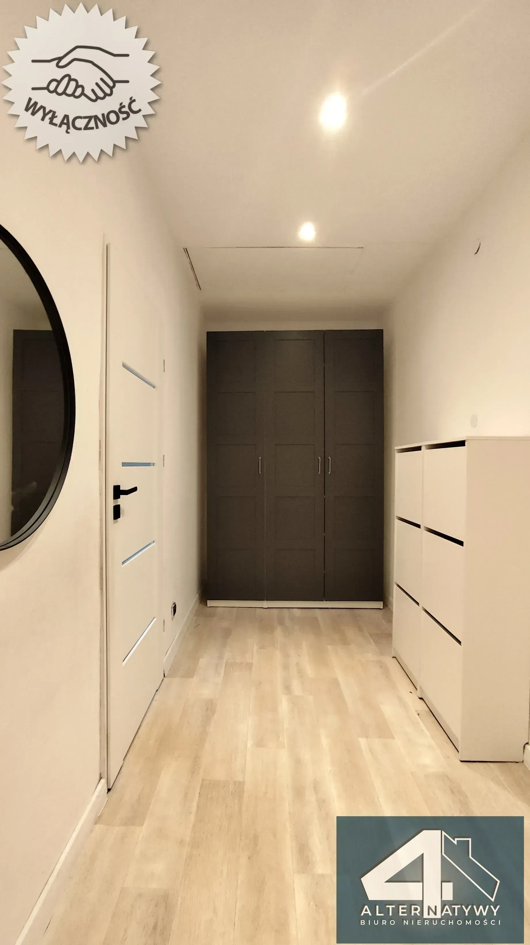 2 budynki: działalność lub mieszkalno-usługowe 4