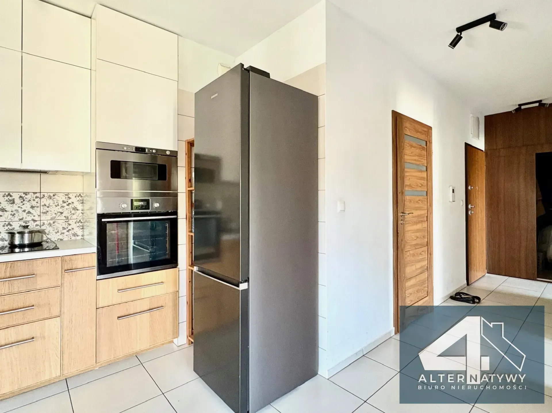 Nowoczesne mieszkanie, zielone otoczenie 6