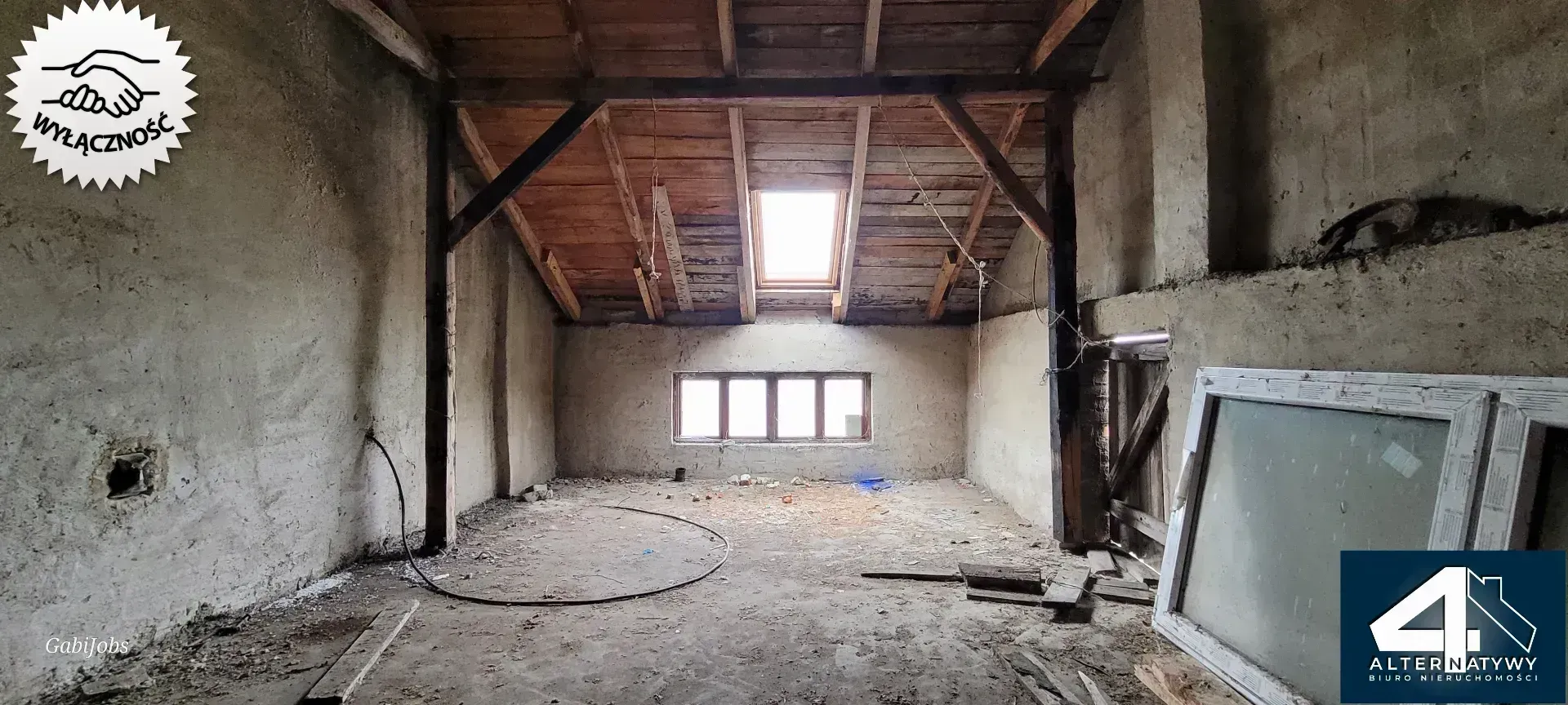 Dom na wsi szuka nabywcy. 10