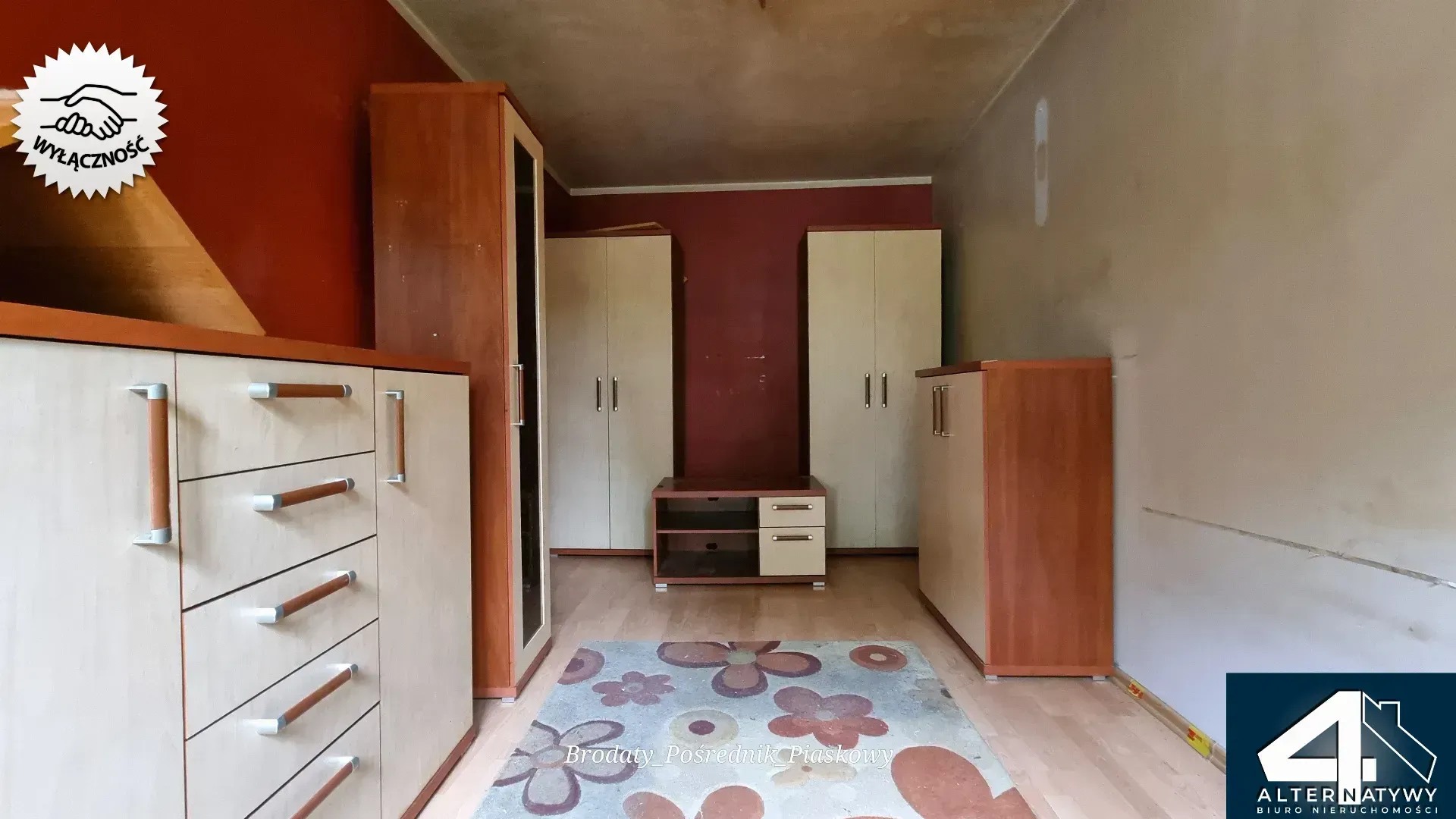 Przestronne M4 do remontu. 5