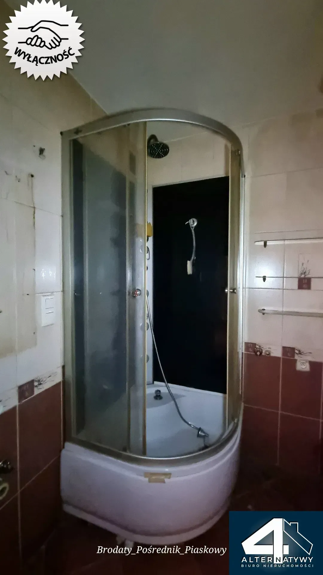 Przestronne M4 do remontu. 8