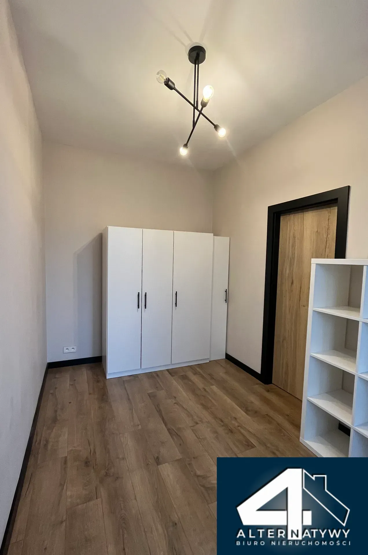 Nowoczesne mieszkanie z balkonem 9