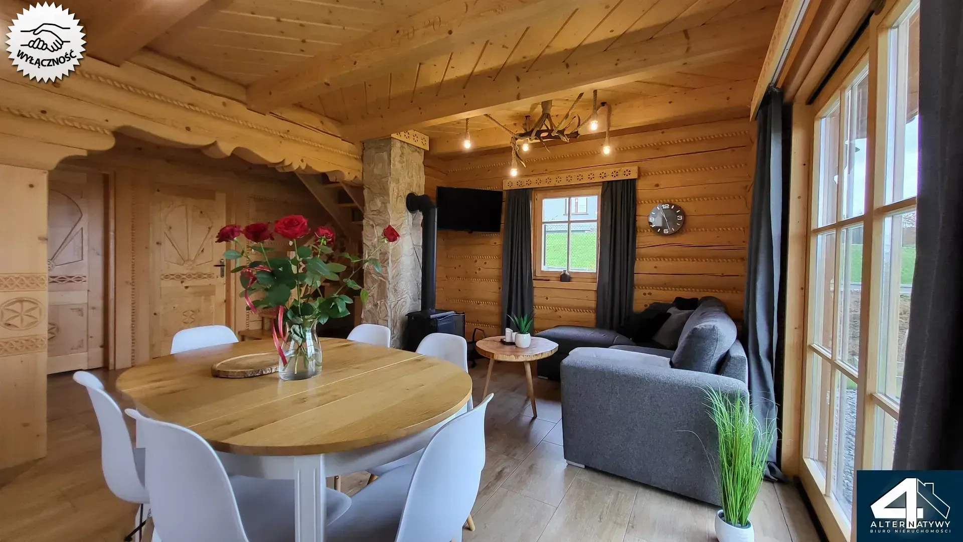 Dom z bala w Beskidach 5