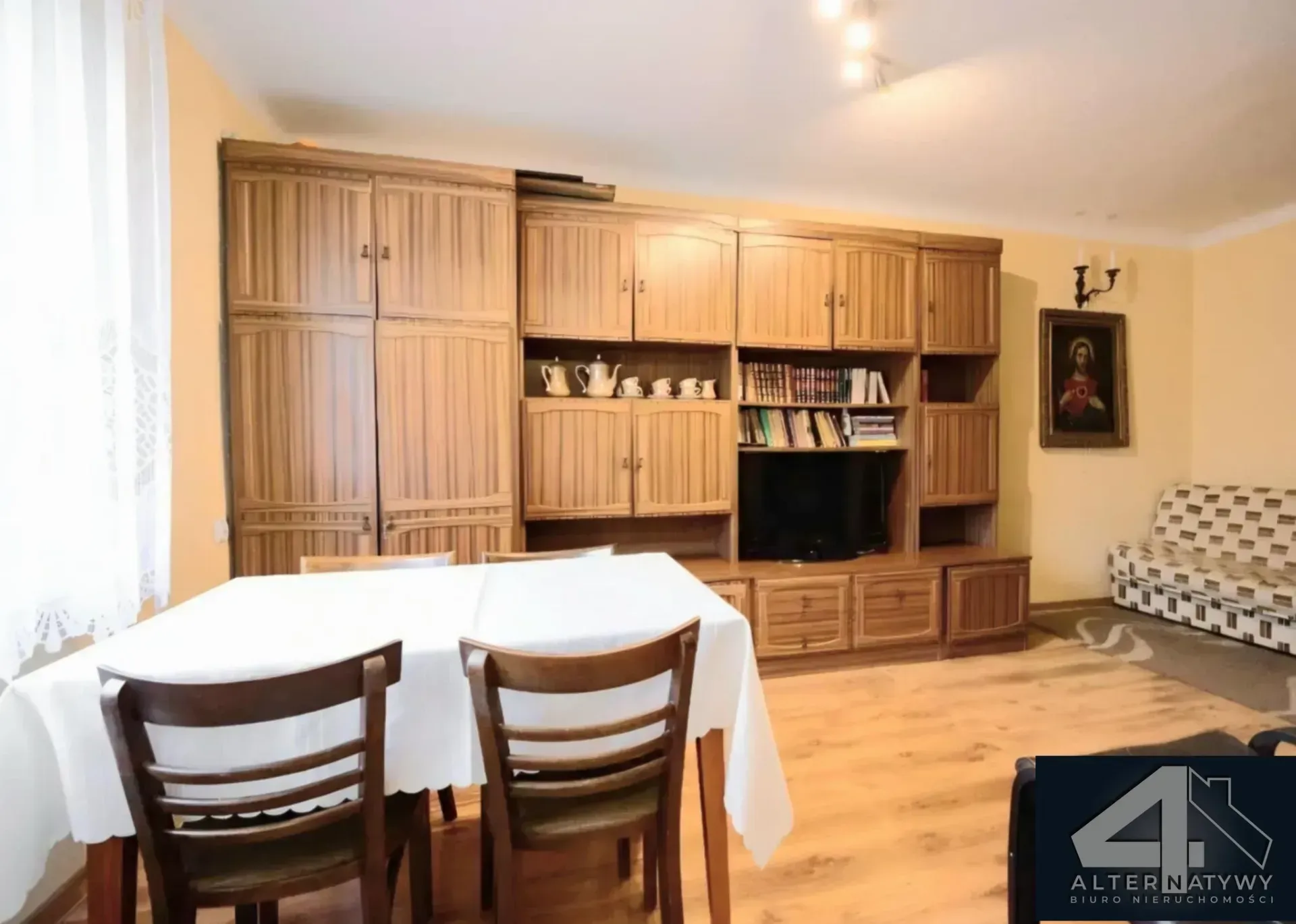 Klimatyczne 2 pokojowe mieszkanie 6