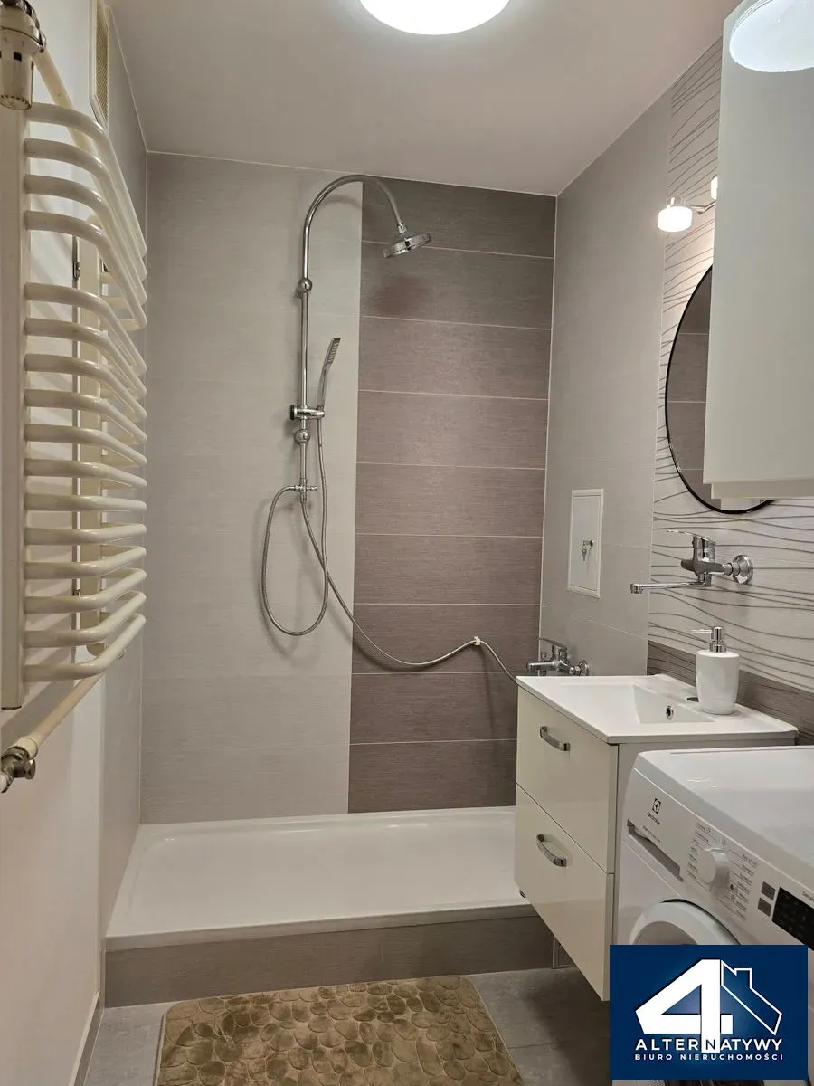 3-pokoje z kuchnią, duża piwnica 64 m2 Kraków 2