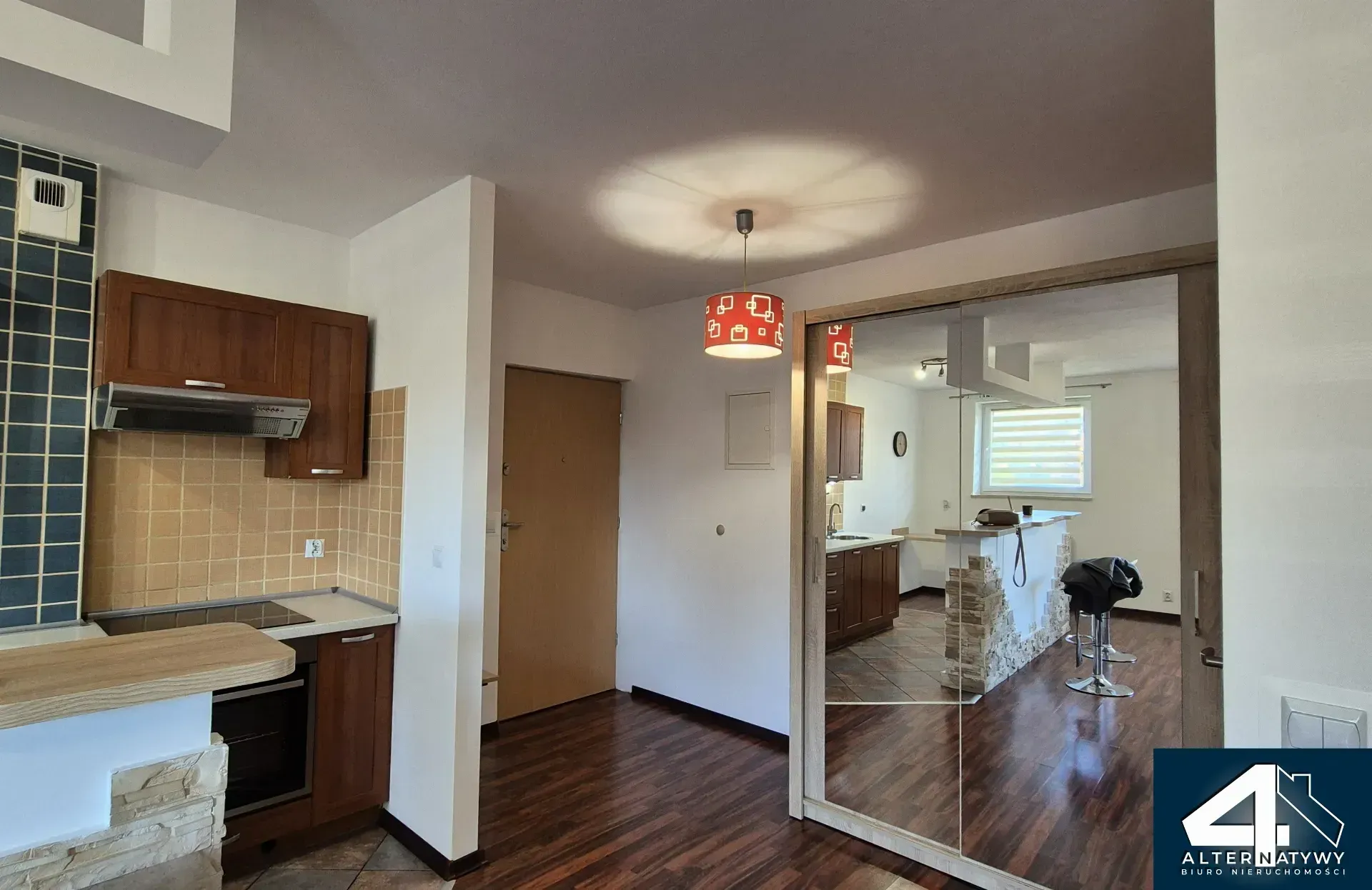 Ciekawe 1 pokojowe mieszkanie 3