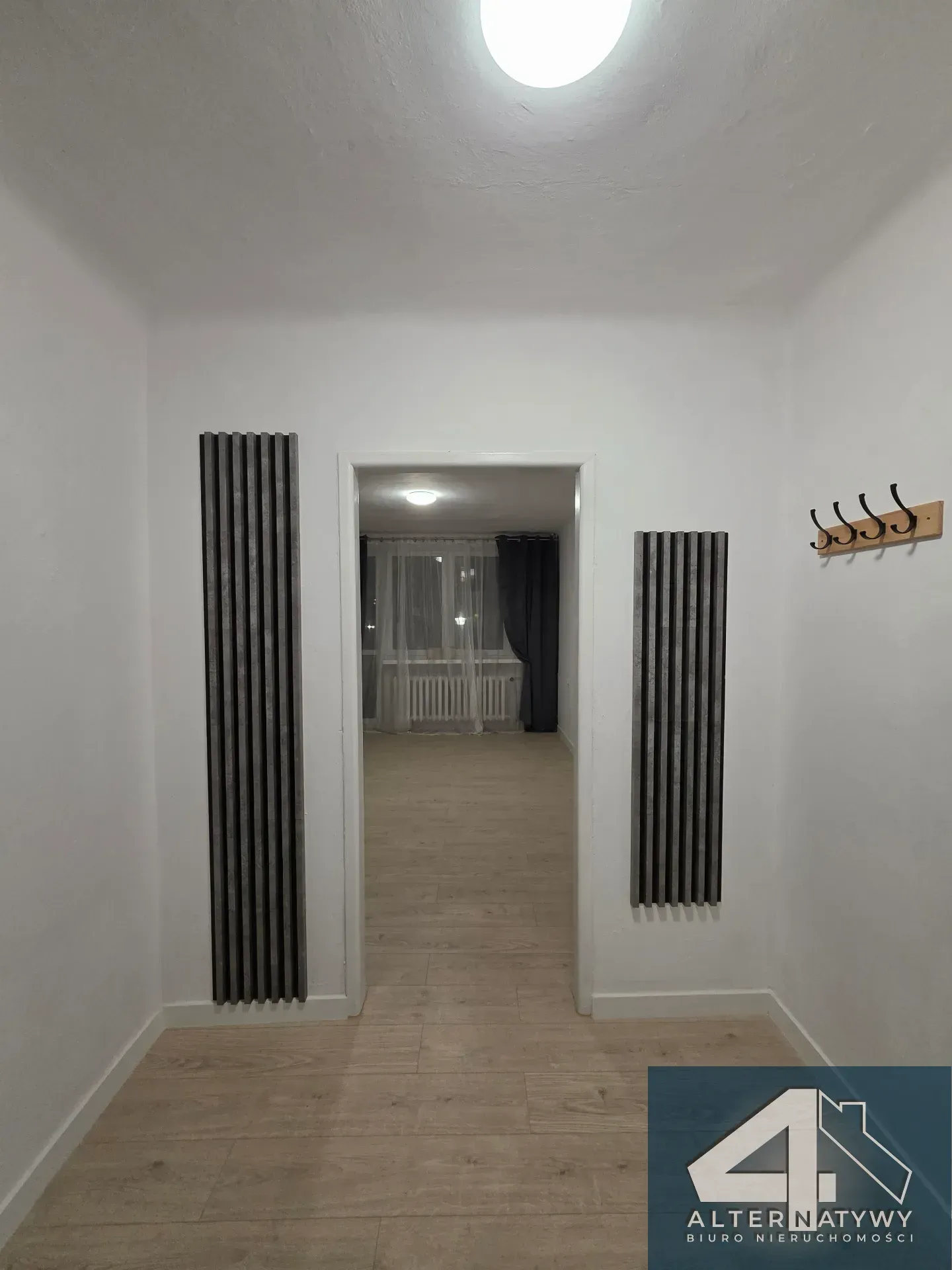 Przestronne mieszkanie w samym cetrum Otwocka. 16