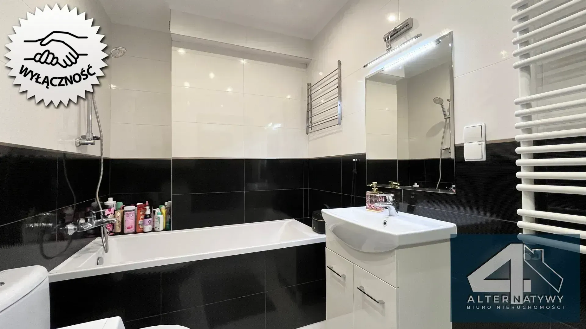 Urządzone i wyposażone mieszkanie z balkonem 15