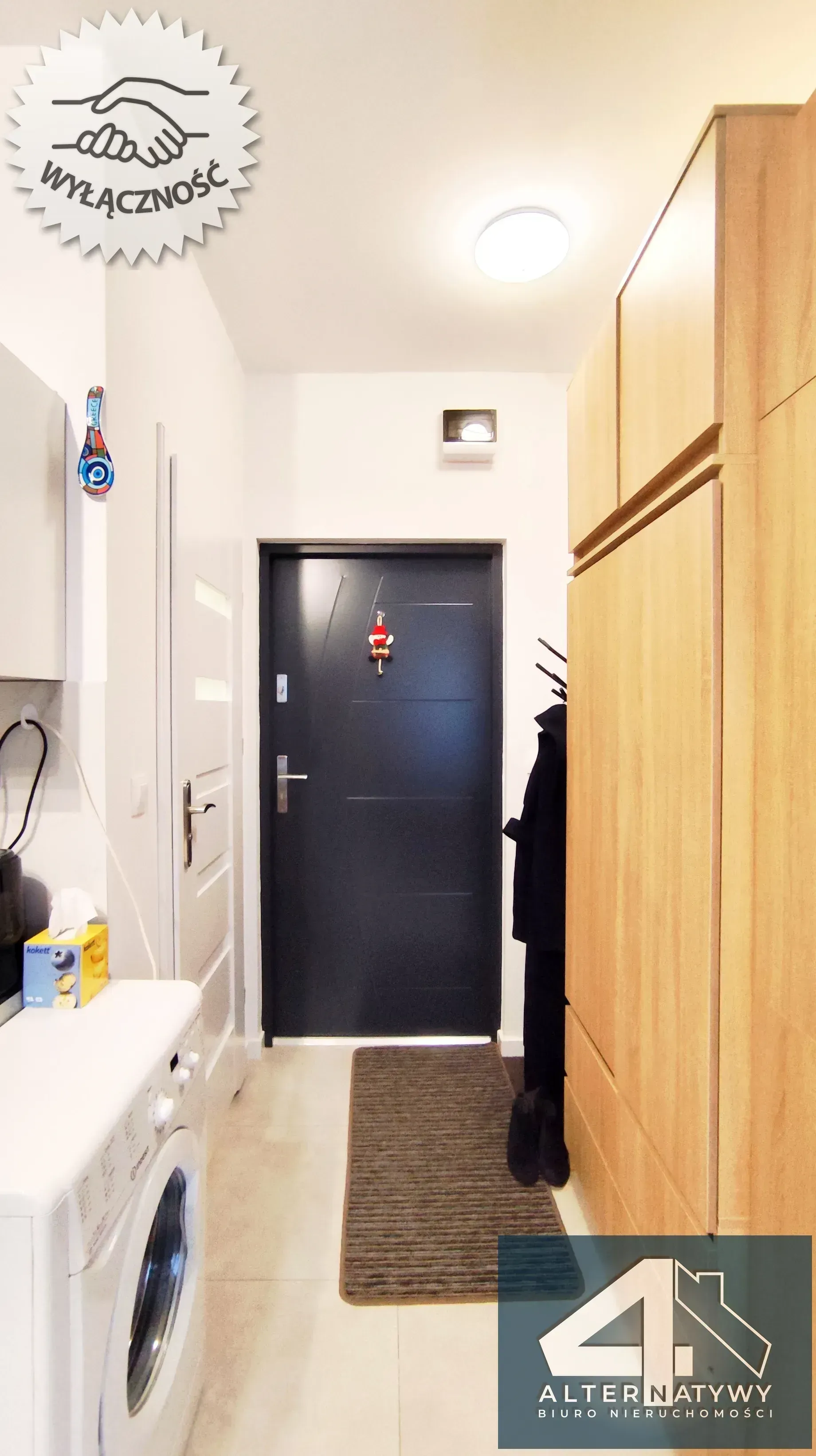 Wyremontowana kawalerka z miejscem postojowym 5