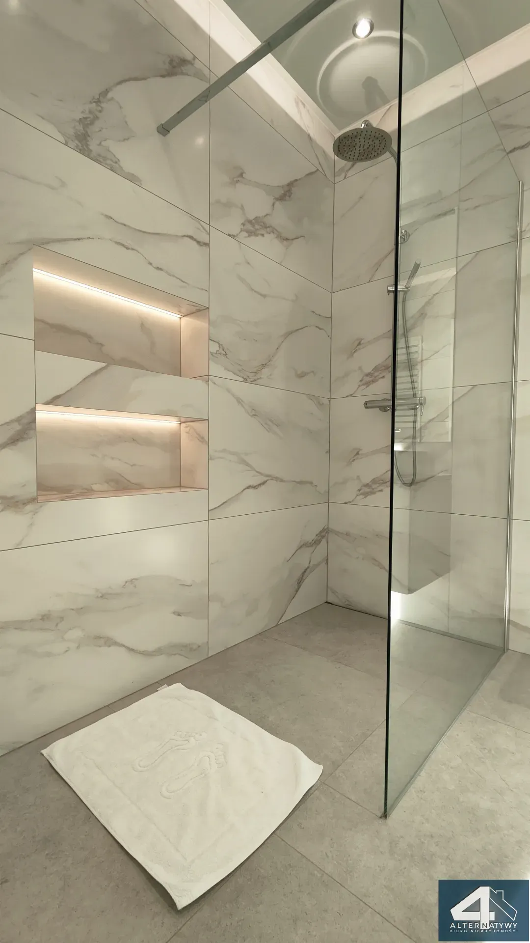 Mieszkanie VIP w kamienicy z garażem i ogrodem 12