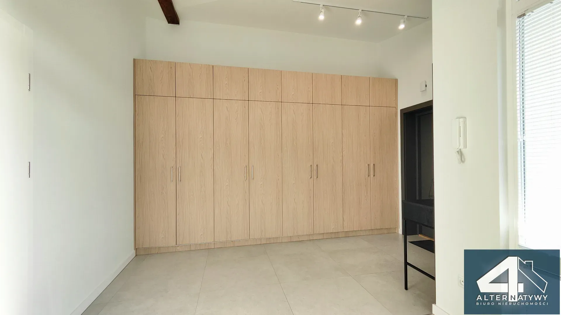 Mieszkanie VIP w kamienicy z garażem i ogrodem 13