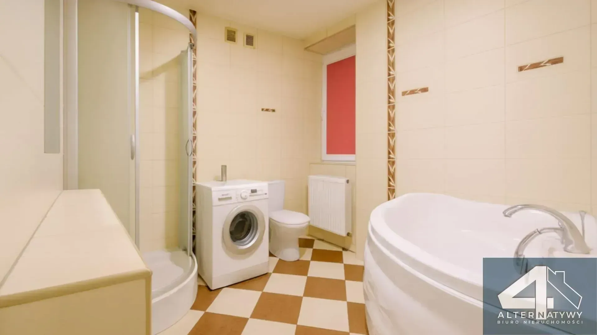 Ursus: Dom pod usługi lub hostel 8