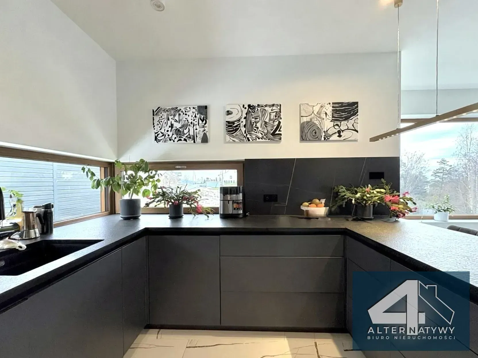 Natura i komfort na widokowej działce 9