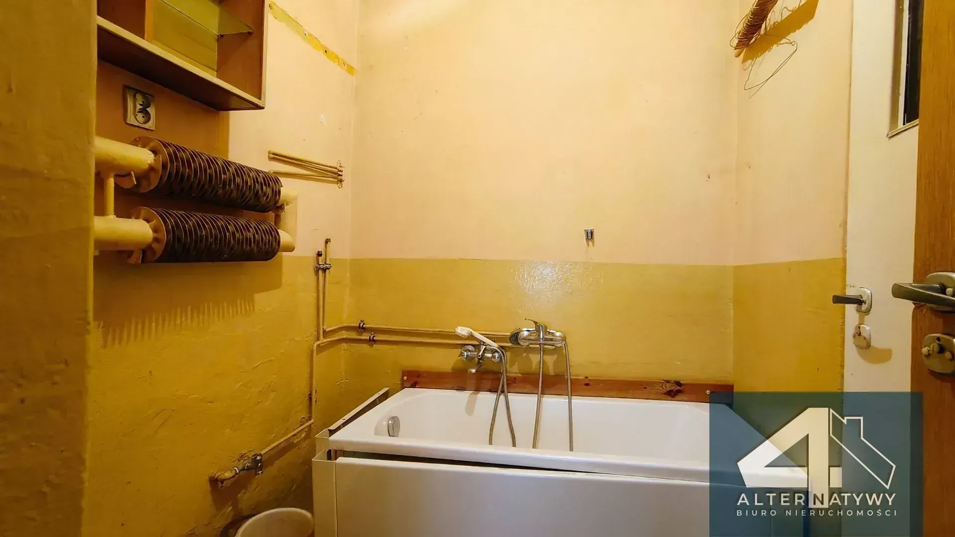 Mieszkanie z ogródkiem 3 pokoje i kuchnia 12