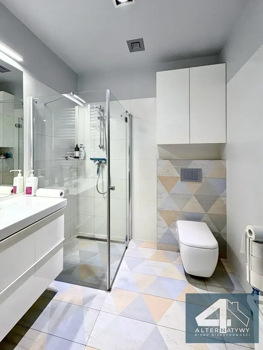 Wola Justowska. Apartament z ogródkiem 10