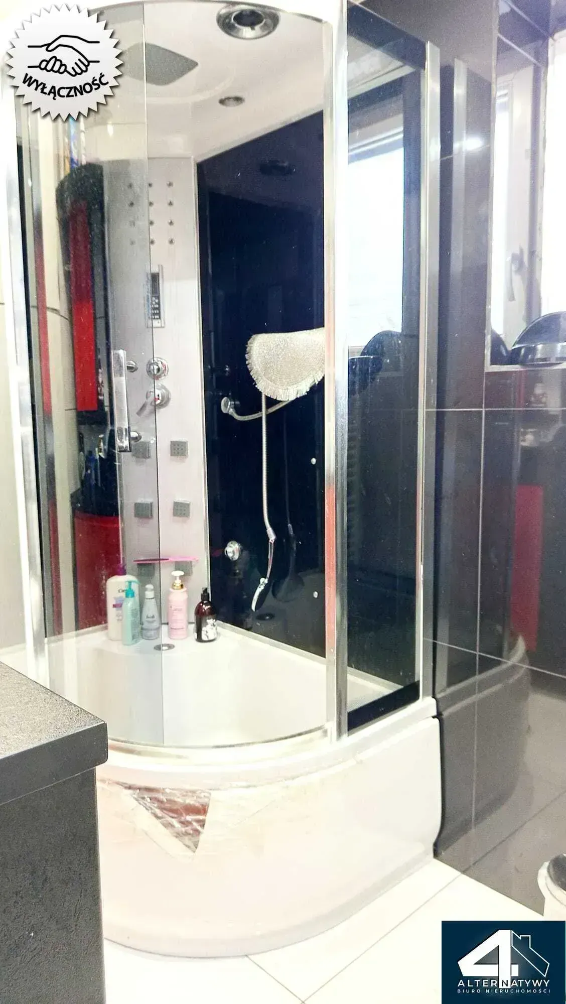 Urokliwy dom jednorodzinny z ogrodem - Bieruń. 41