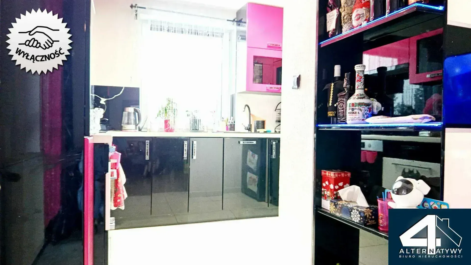 Urokliwy dom jednorodzinny z ogrodem - Bieruń. 39