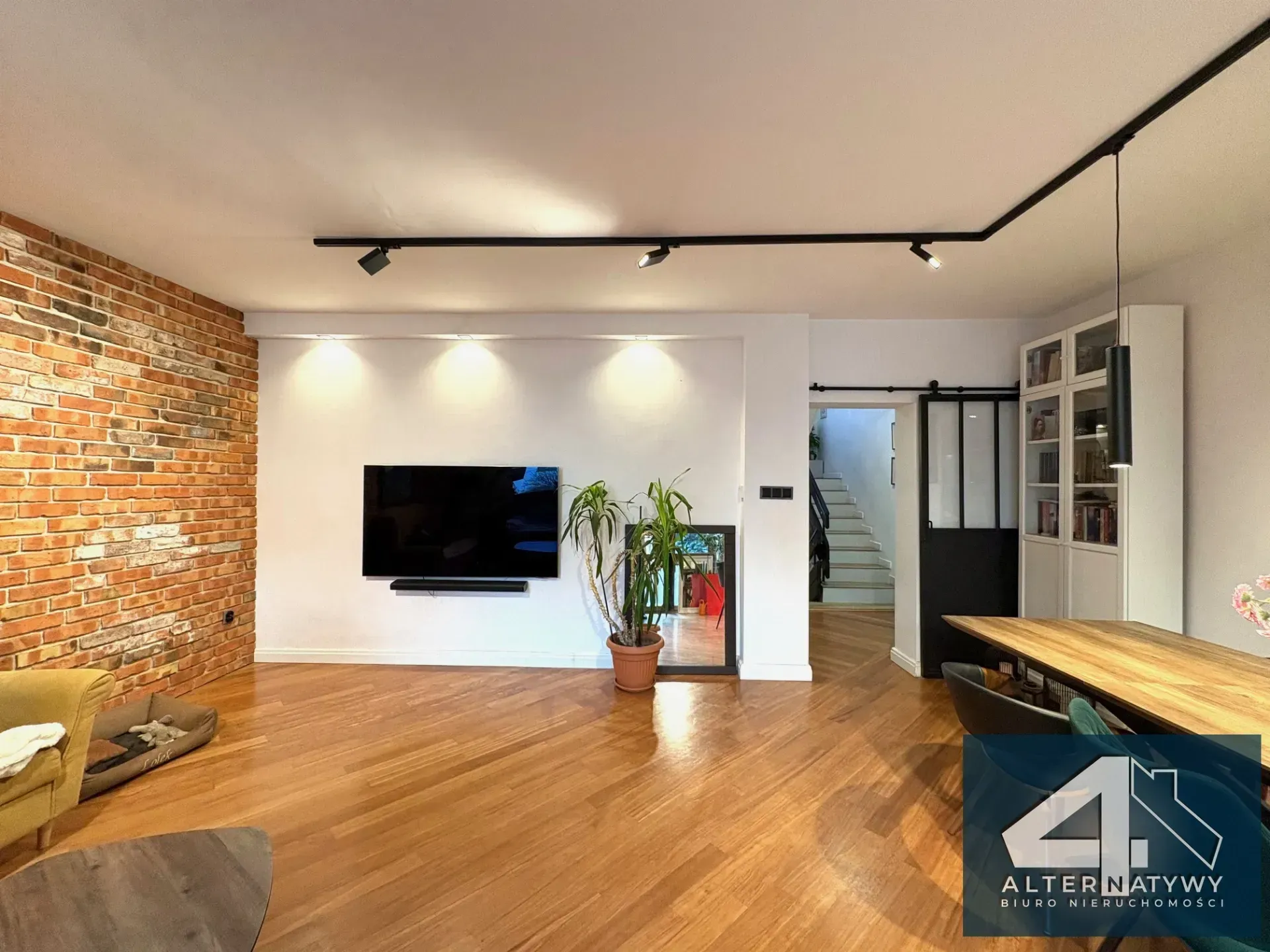 Niebanalny dom w atrakcyjnym centrum Krakowa 7