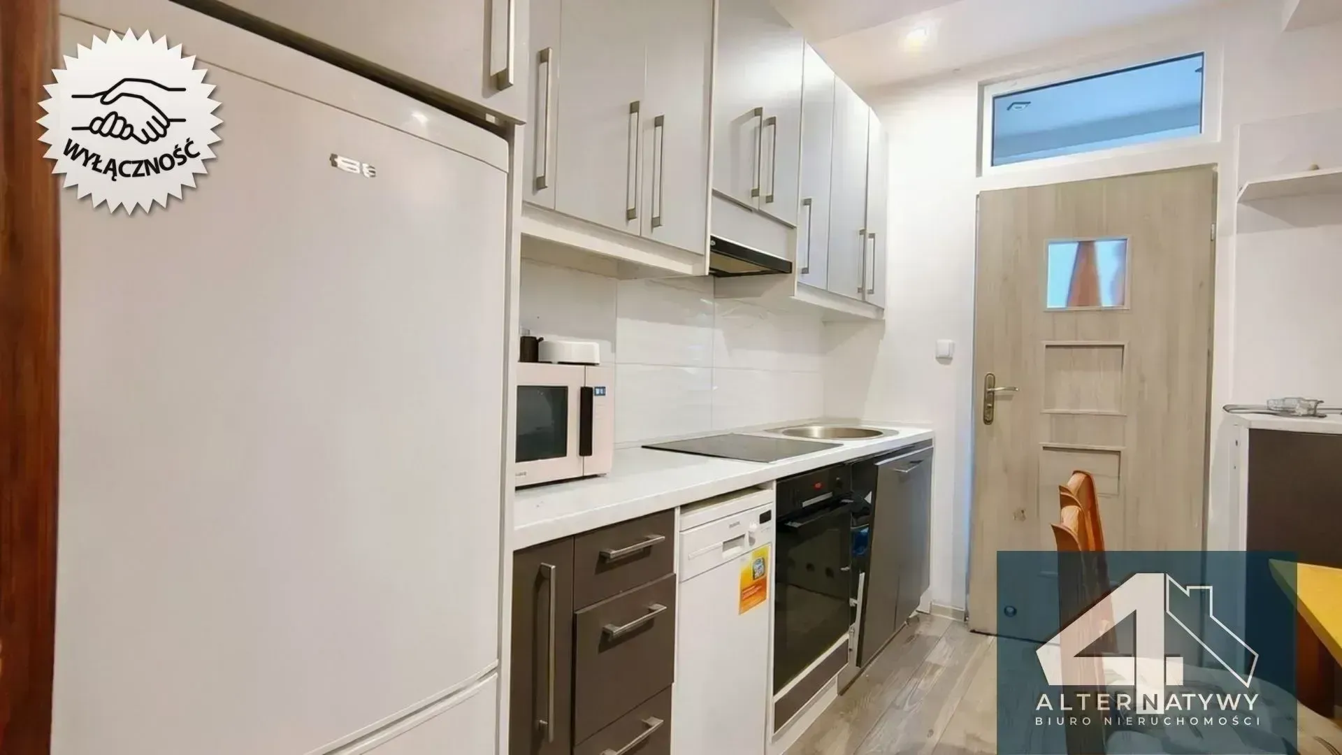 Budynek Usługowo-Mieszkalny + Dom z Ogrodem 7