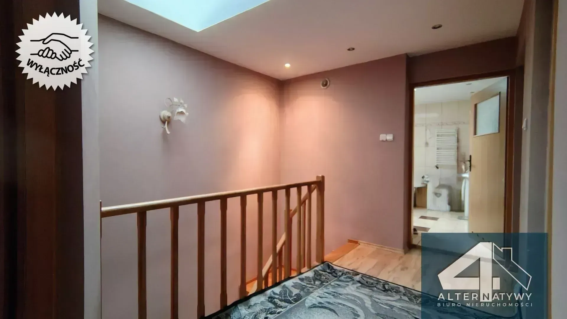 Budynek Usługowo-Mieszkalny + Dom z Ogrodem 10