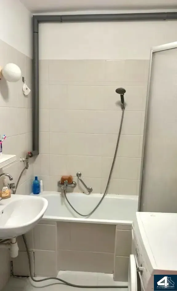 Prądnik Biały pokój z kuchnią 5