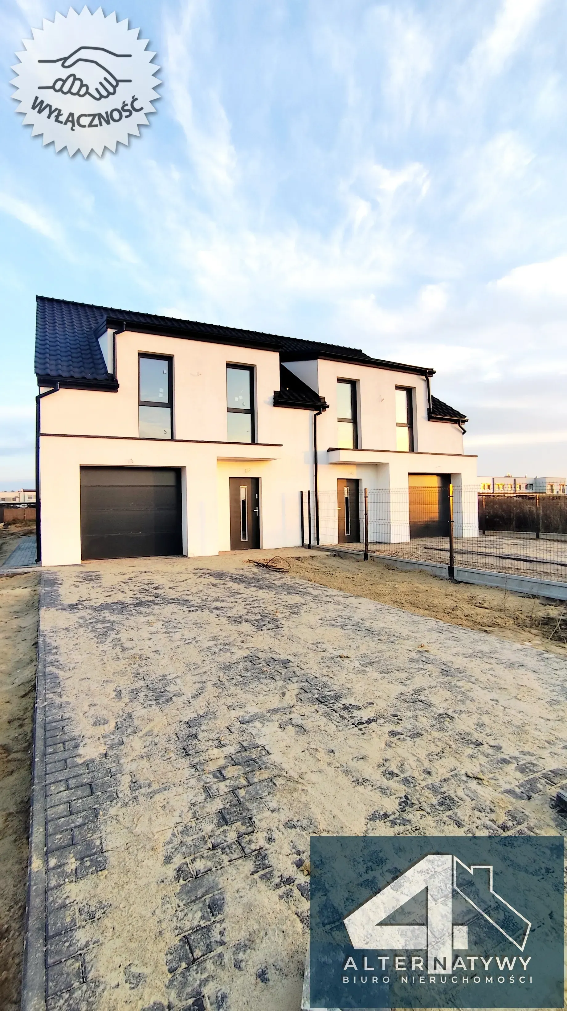 Dom z 3 sypialniami -bliskie okolice Łodzi. 2