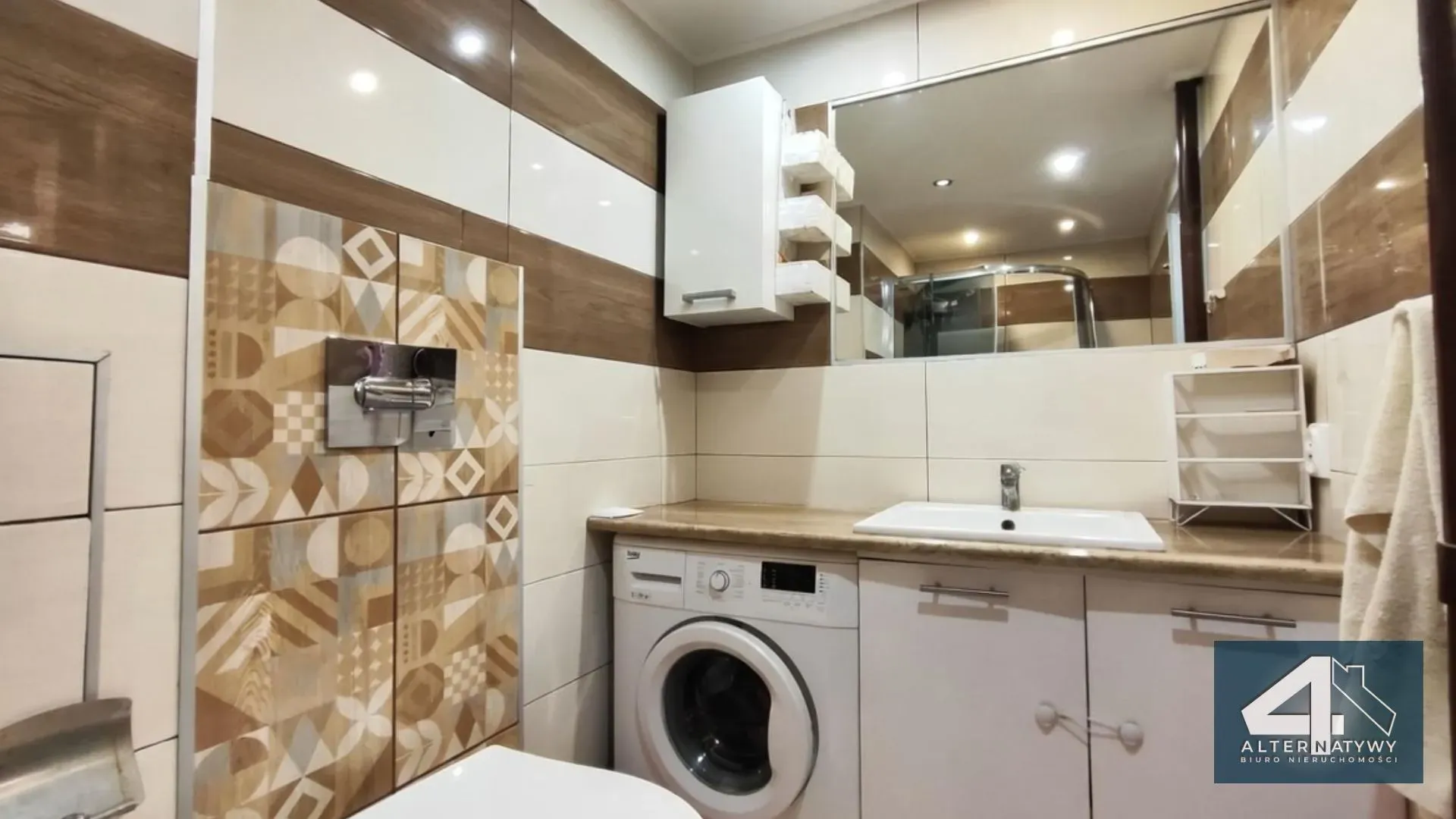 3-pok./ II Piętro /Po remoncie 14