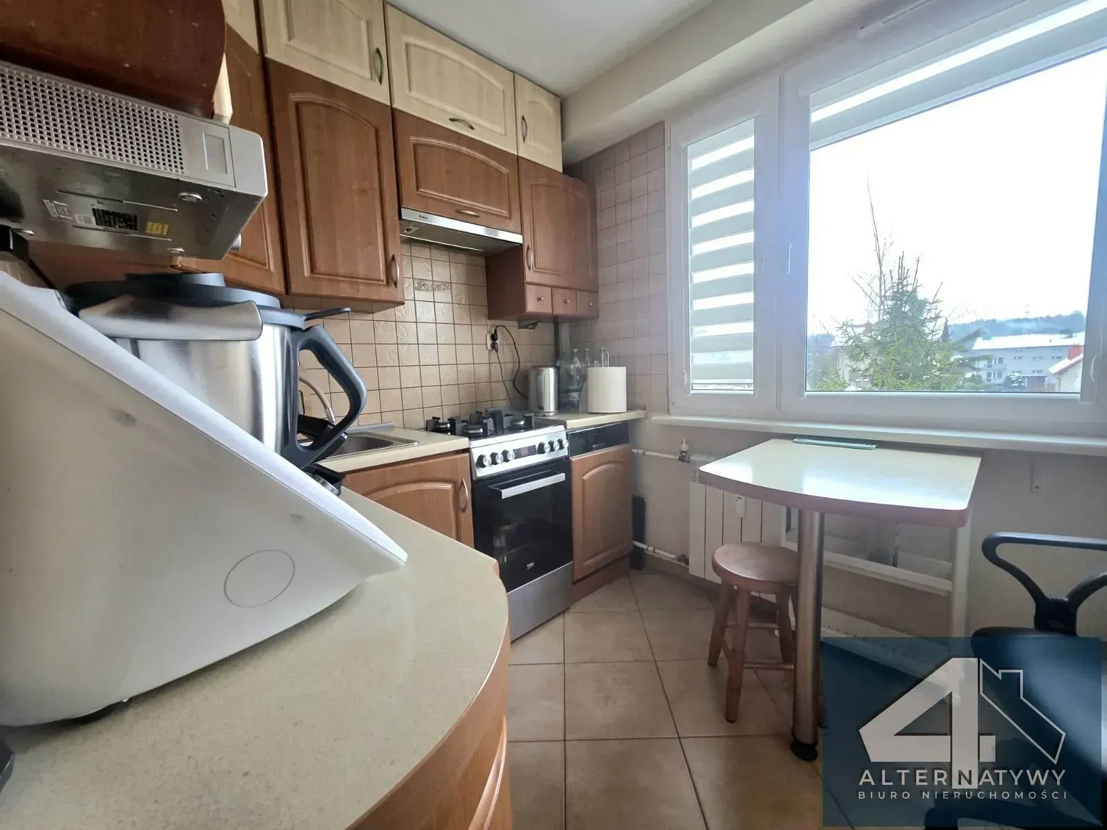 3 wyposażone pokoje+kuchnia, Jana Pawła, 60m 4