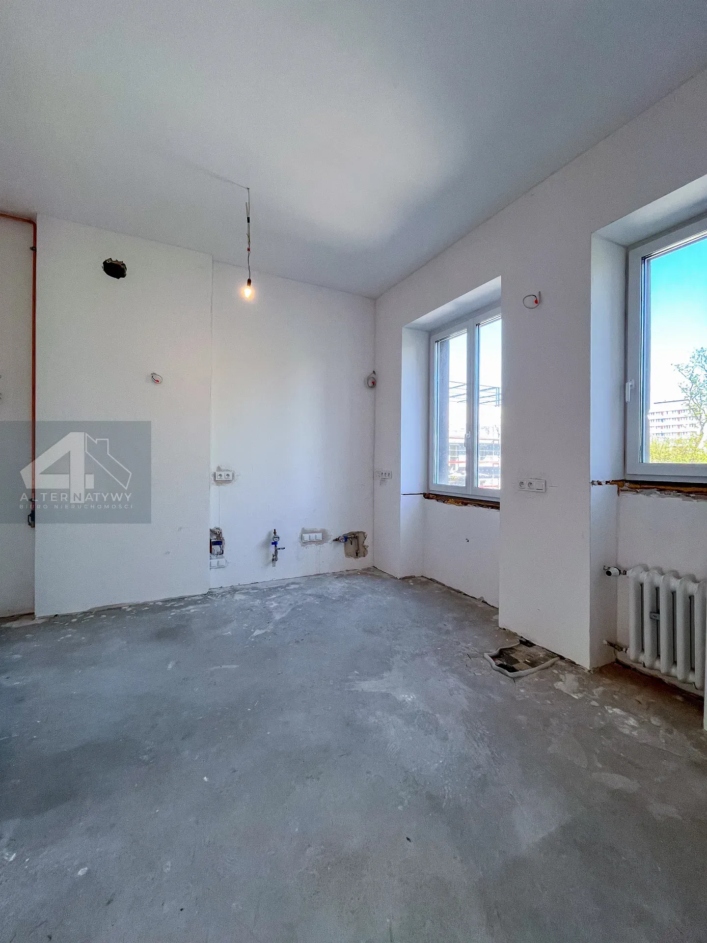 Blisko uczelni, przy Politechnice, do adaptacji 8