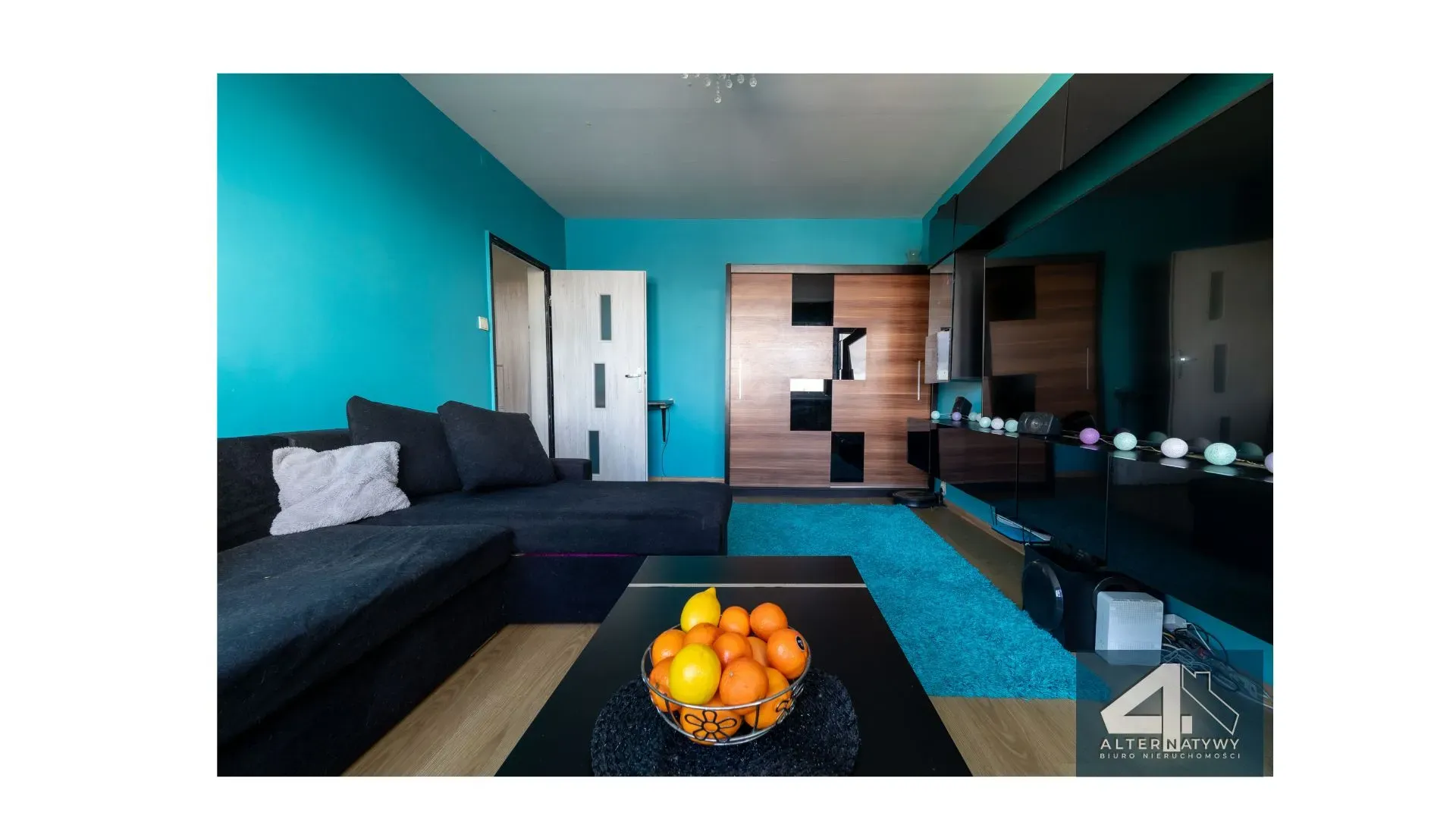 Duża kawalerka, do wprowadzenia 4