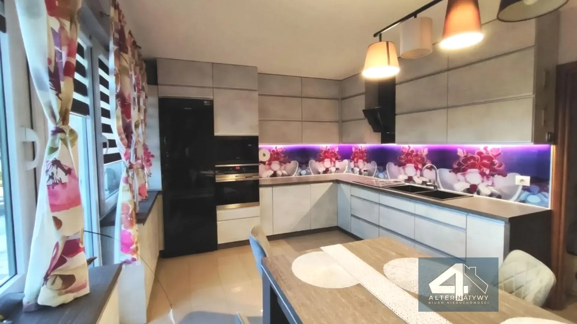 Gotowe do zamieszkania/m5/okolice Focusa 4