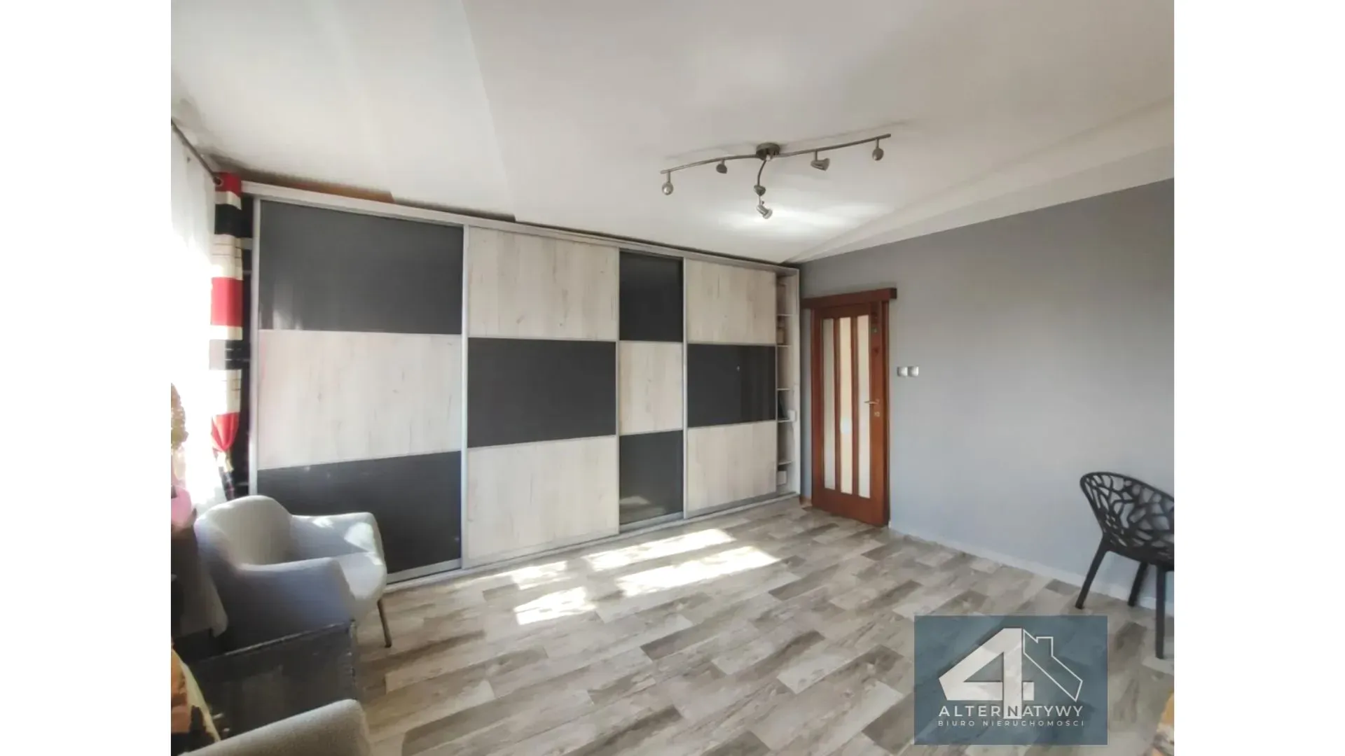 Gotowe do zamieszkania/m5/okolice Focusa 9