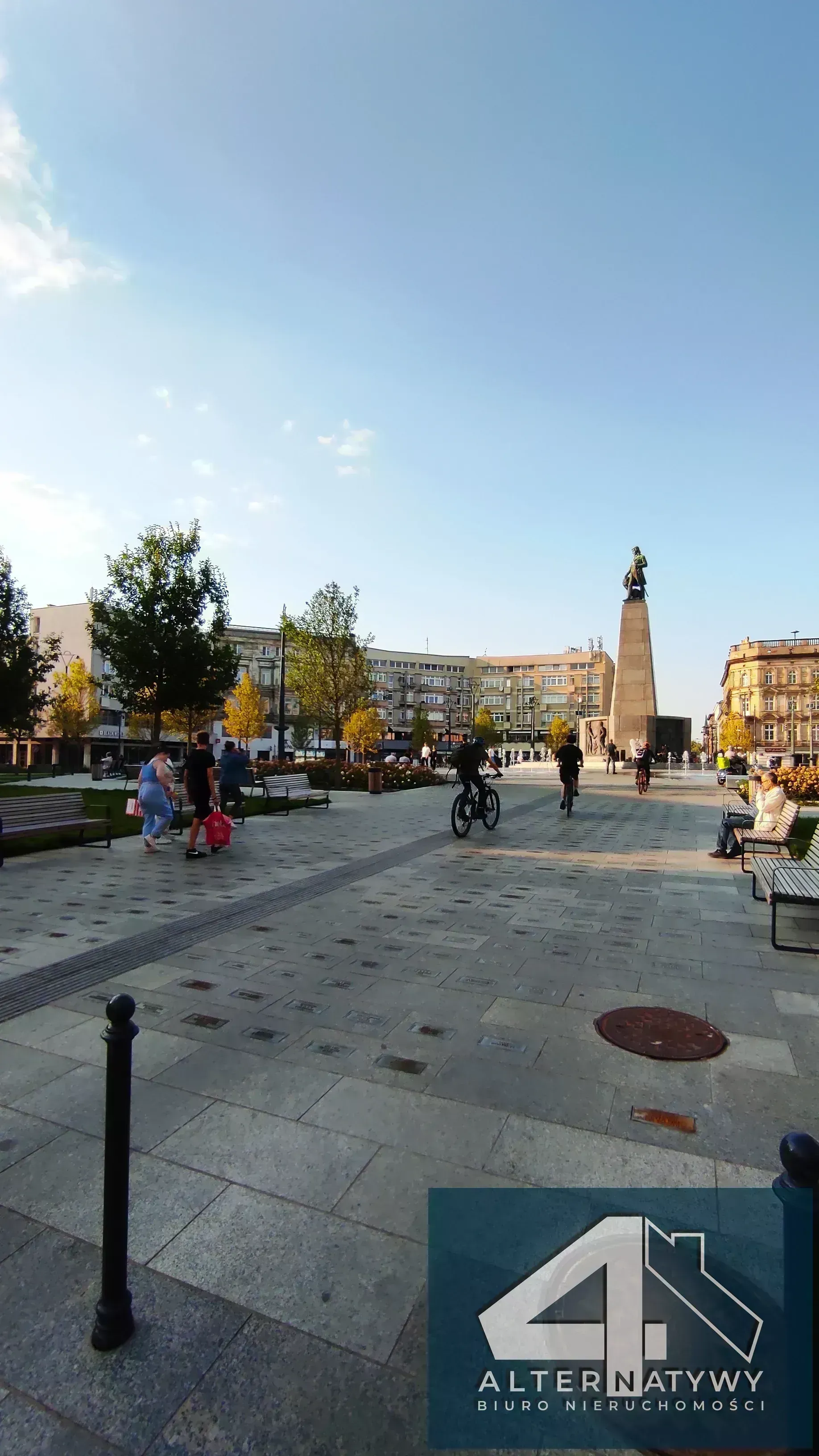 Piotrkowska - lokal na deptaku do wynajmu 12