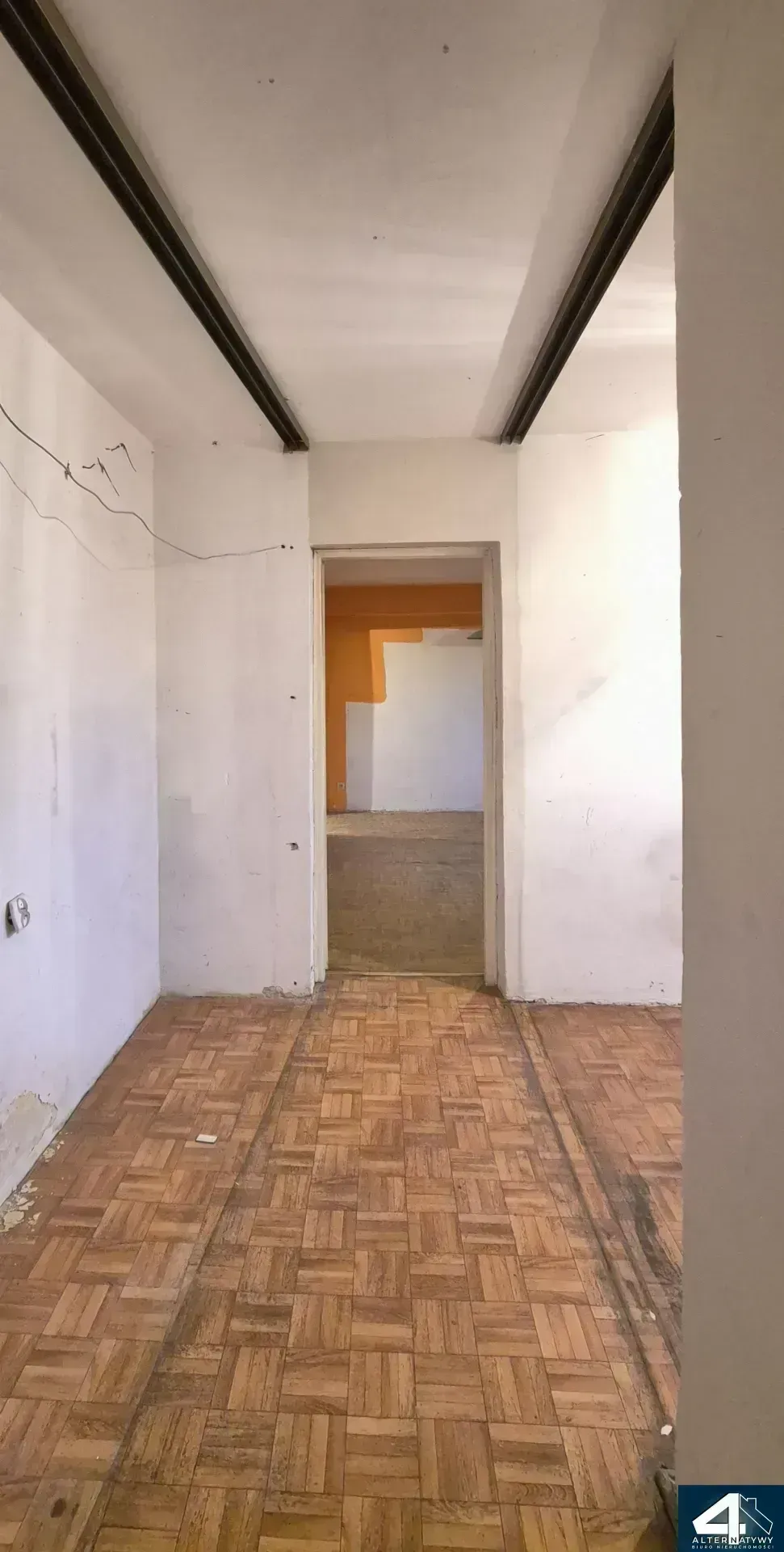 Duże mieszkanie z potencjałem inwestycyjnym 17