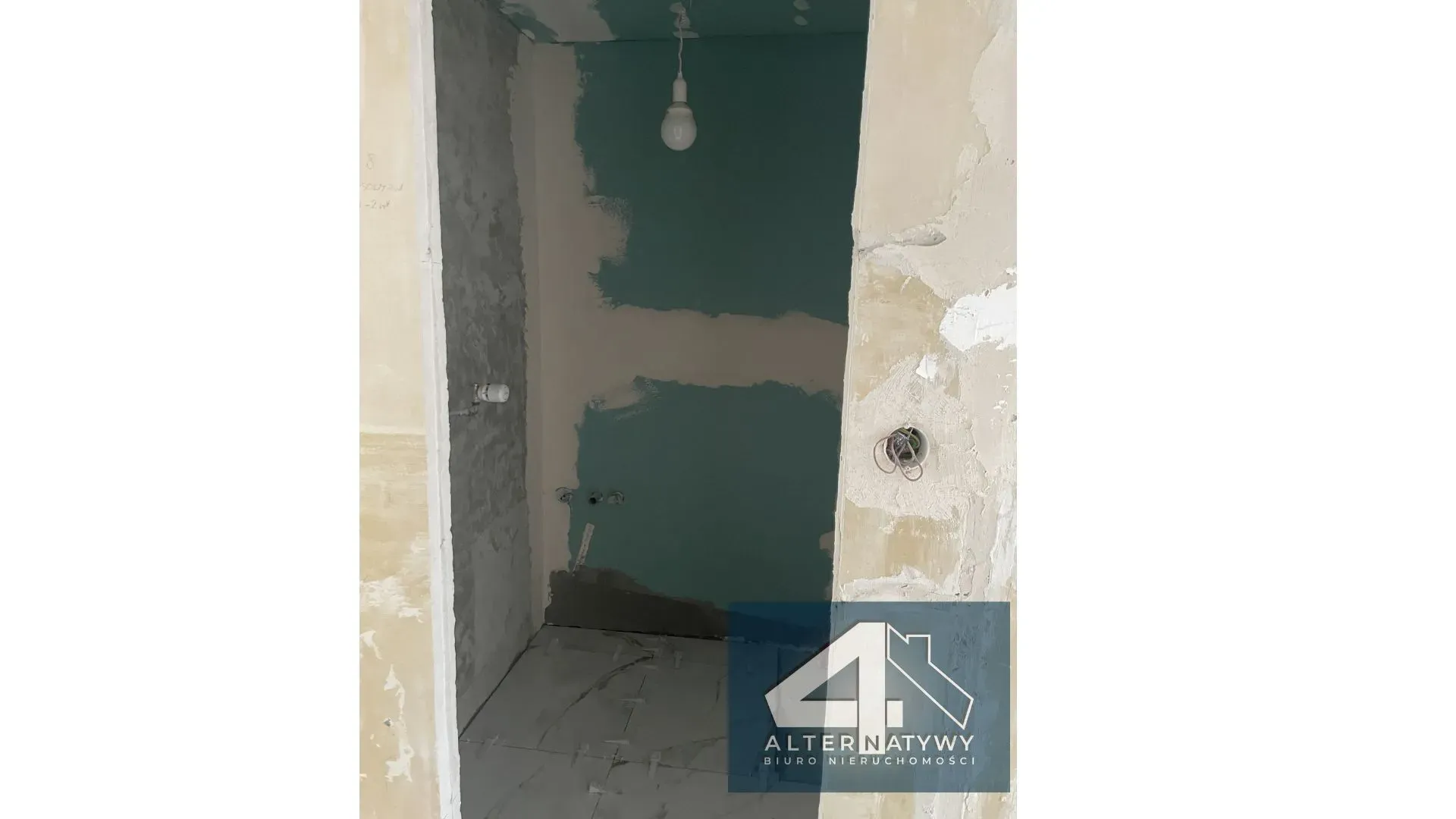 2 Sypialnie| Salon z Aneksem| w trakcie remontu 4