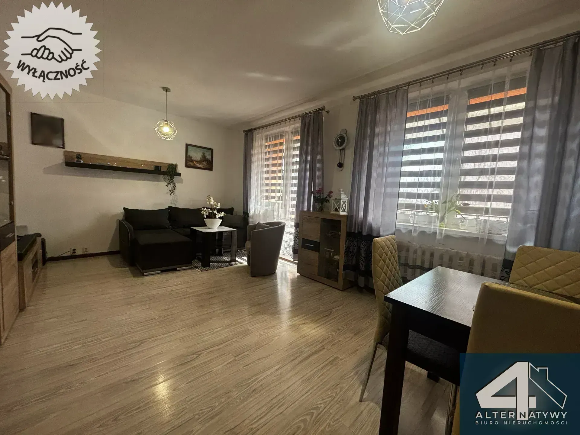 Urokliwe mieszkanie na pierwszym piętrze 10